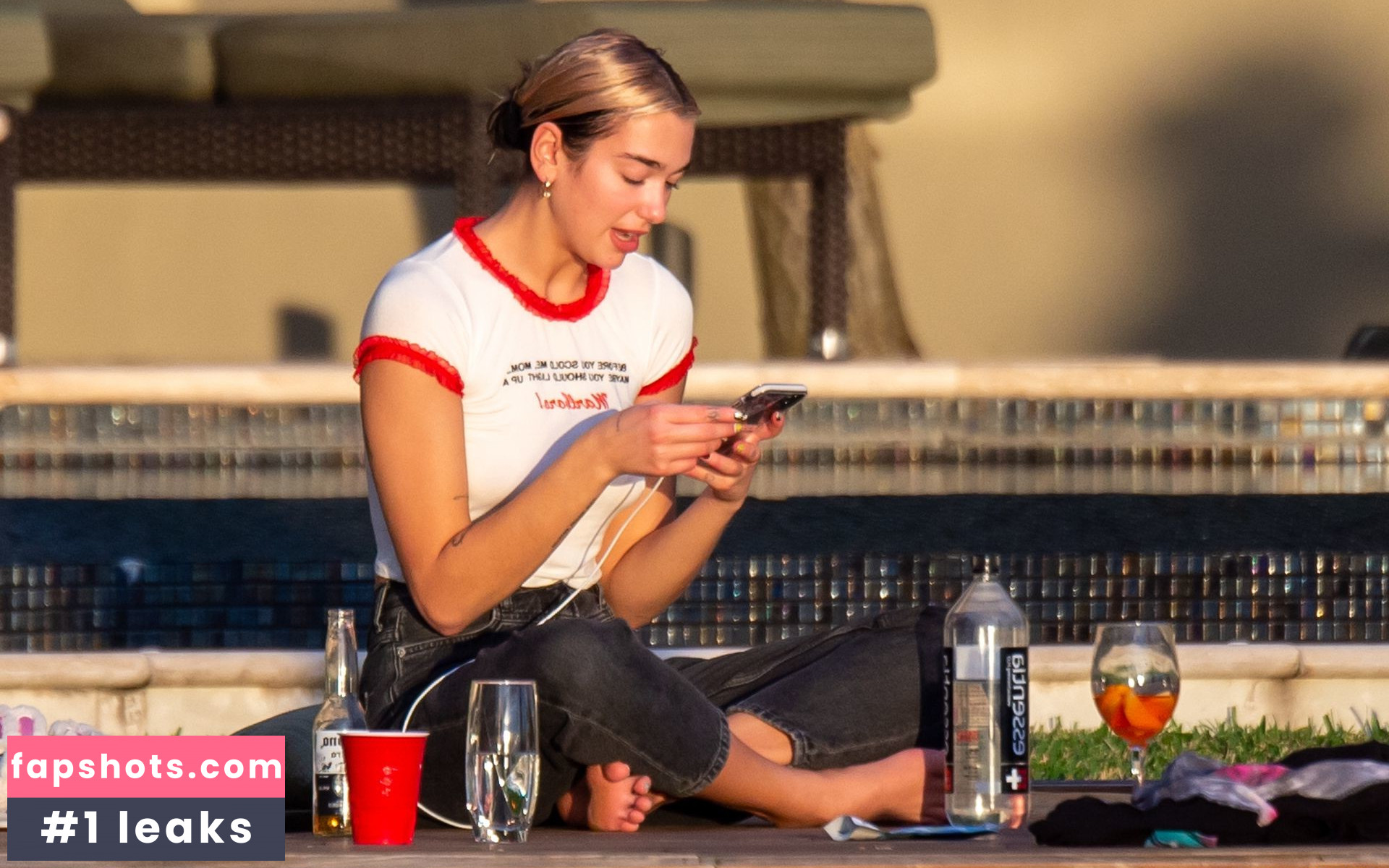 Dua Lipa gallery photo #8173