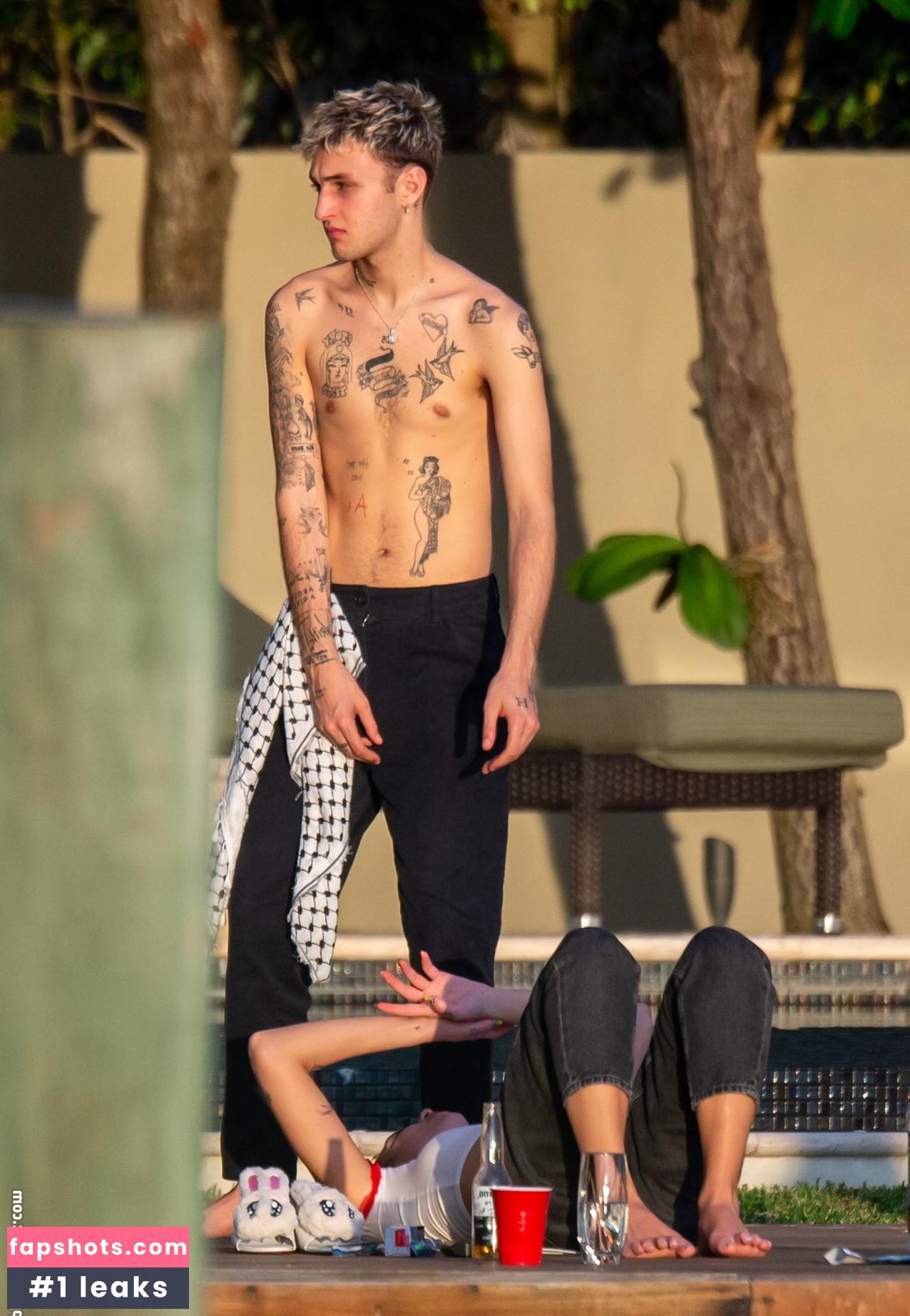 Dua Lipa gallery photo #8176