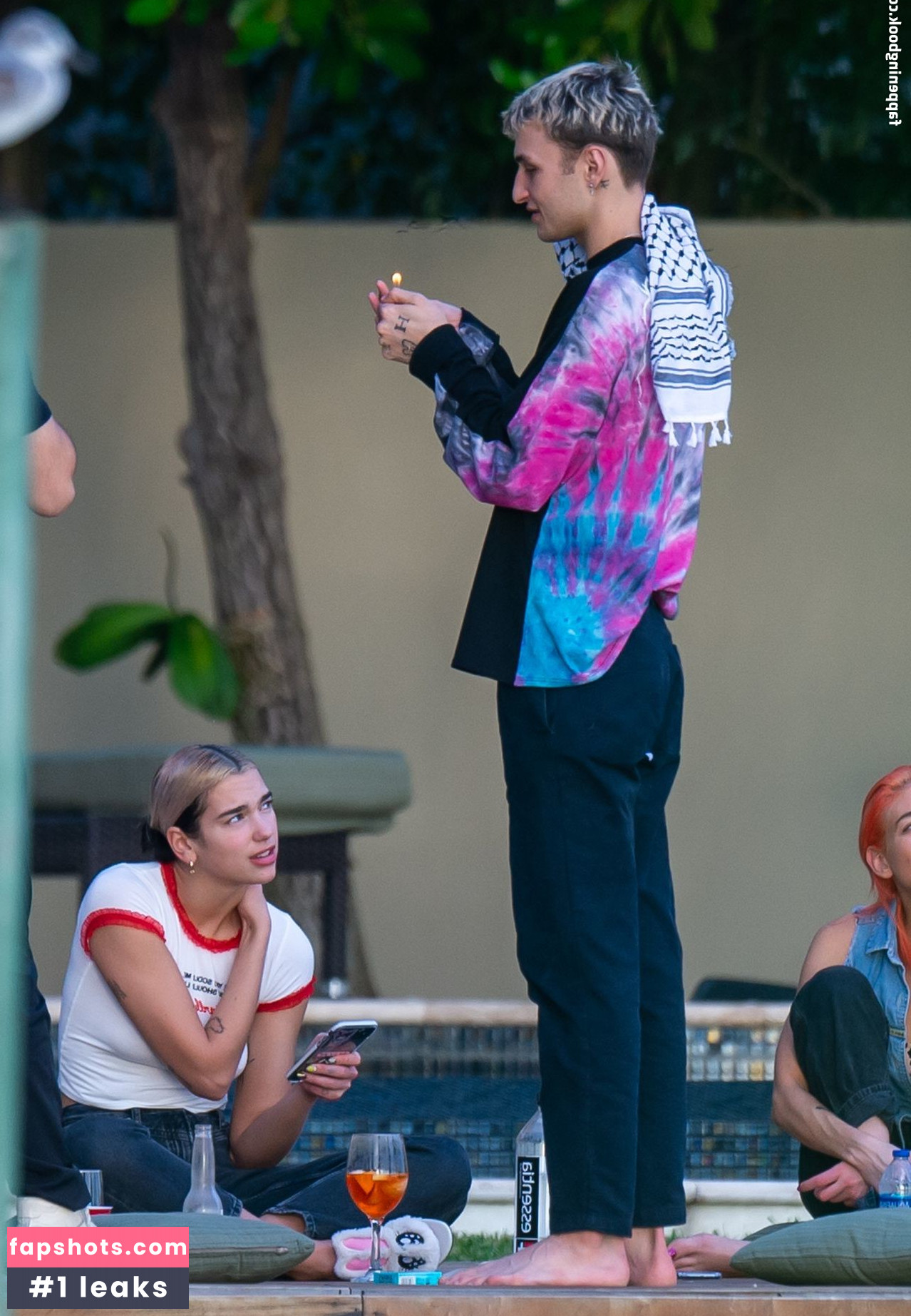 Dua Lipa gallery photo #8198