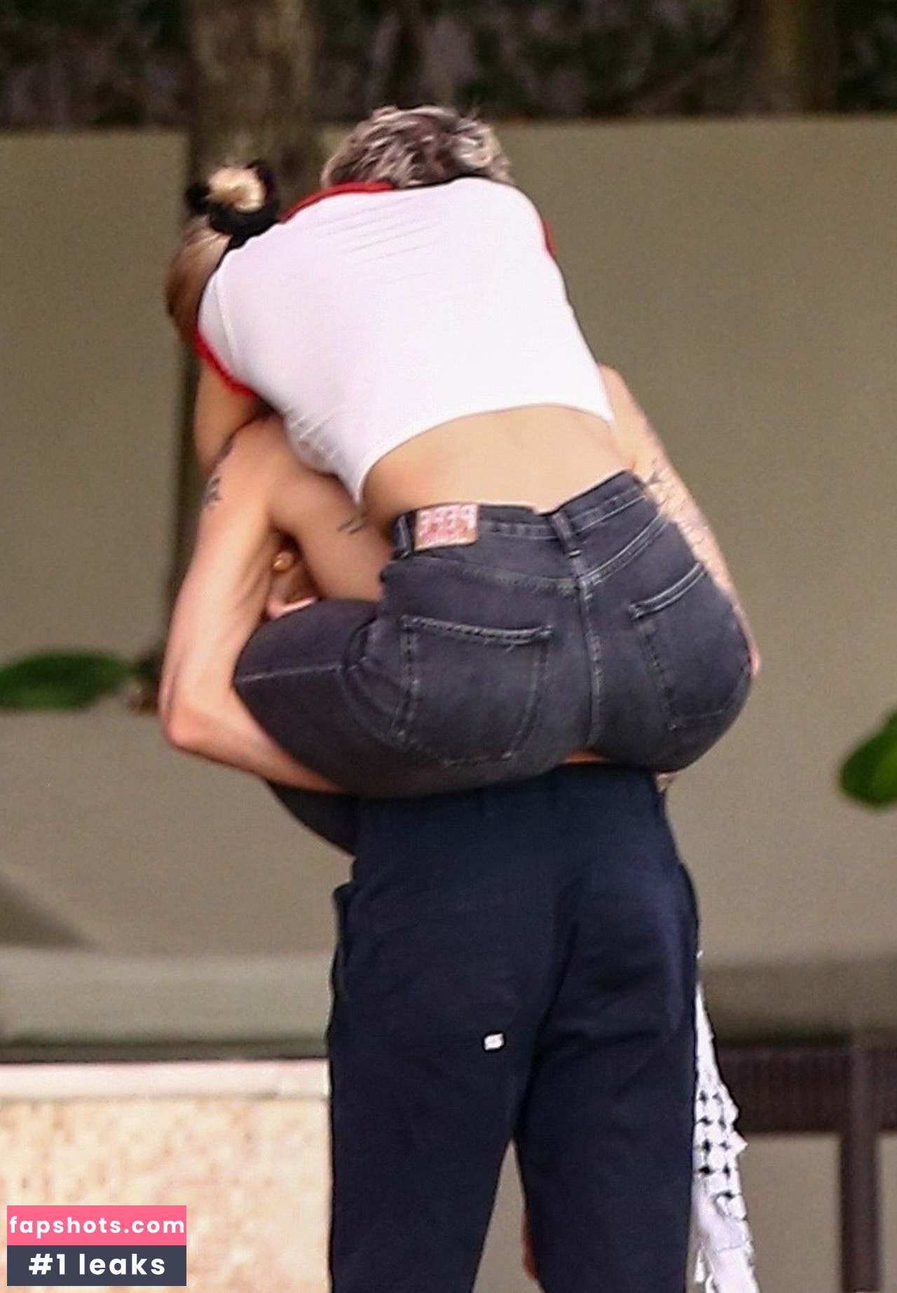 Dua Lipa gallery photo #8273