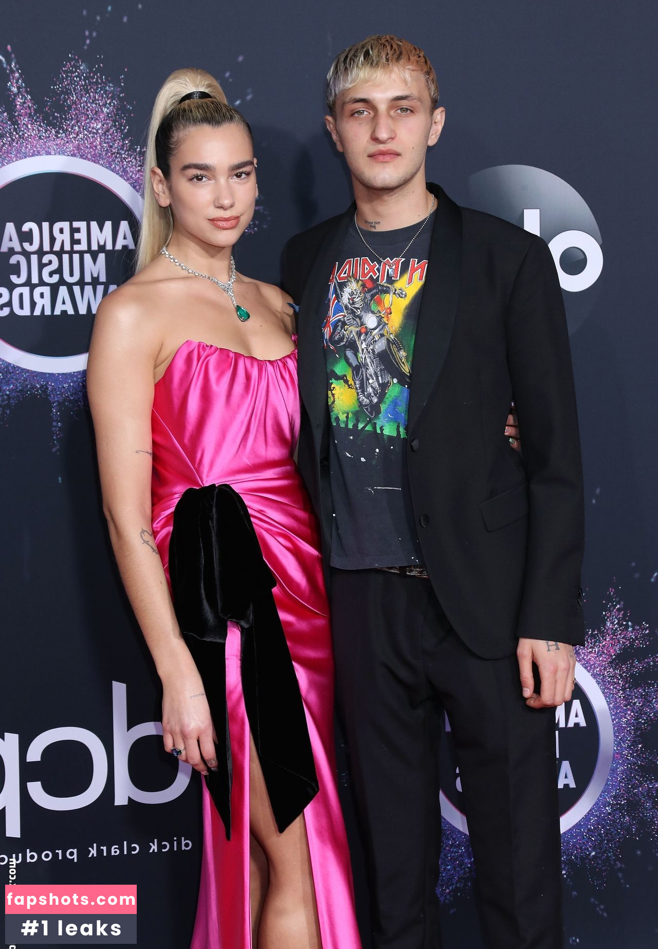 Dua Lipa gallery photo #8387