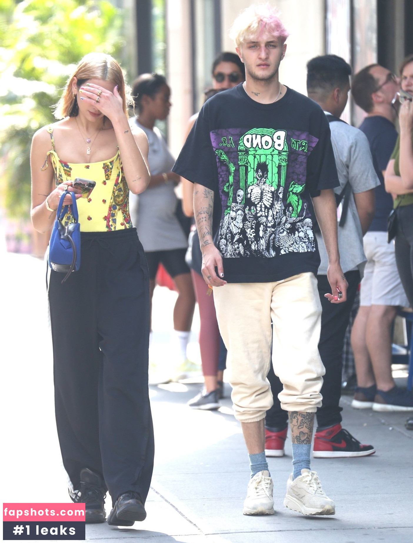 Dua Lipa gallery photo #8514