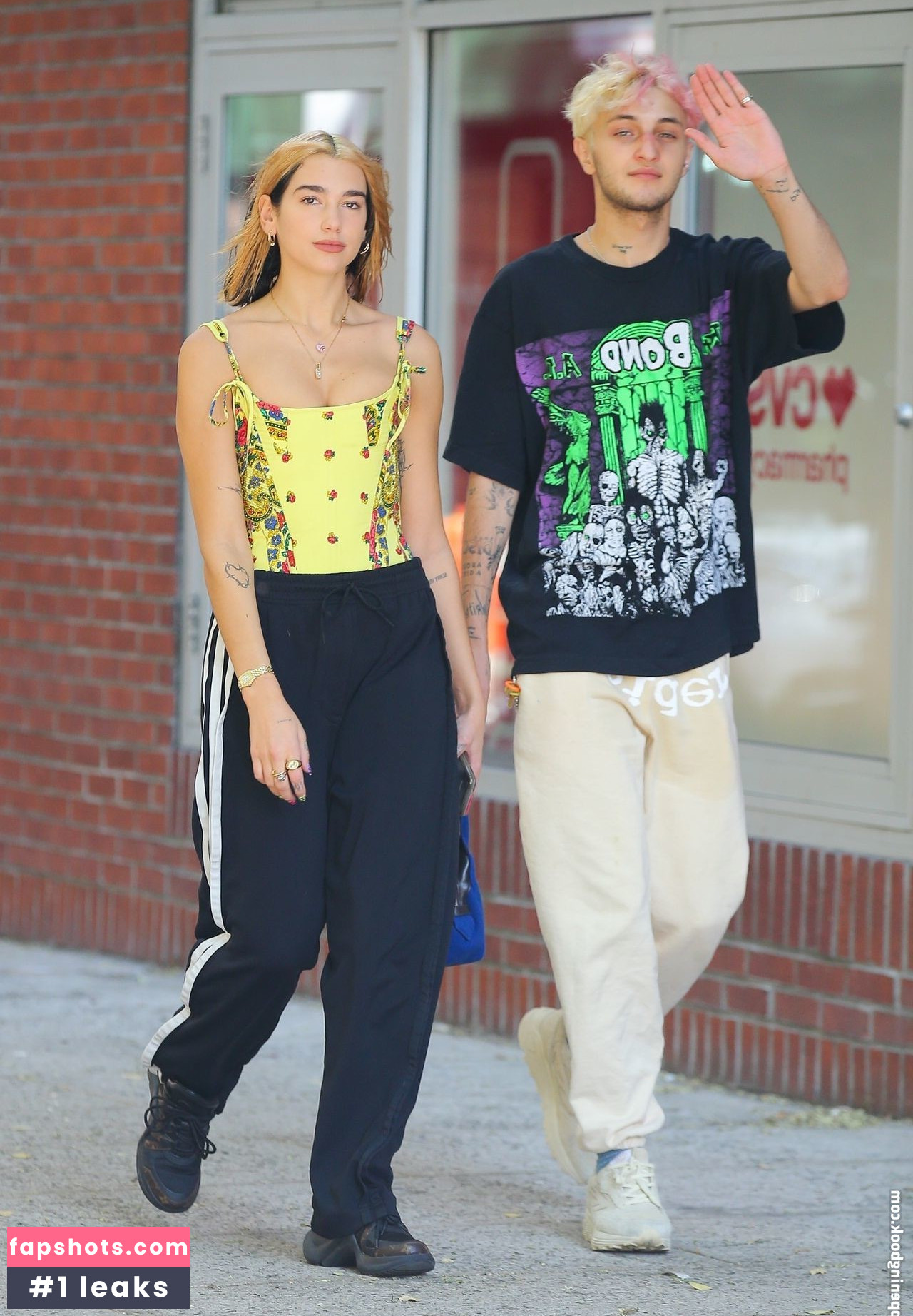 Dua Lipa gallery photo #8544