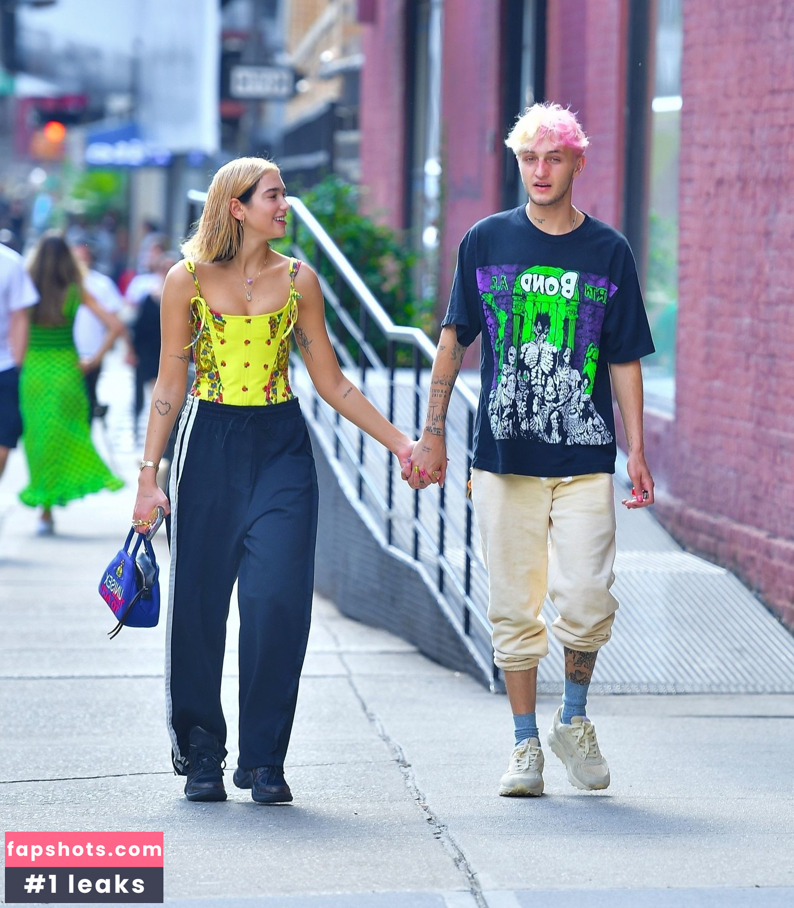 Dua Lipa gallery photo #8552