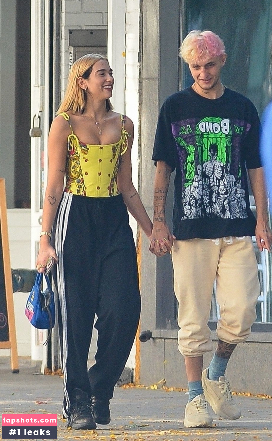 Dua Lipa gallery photo #8574