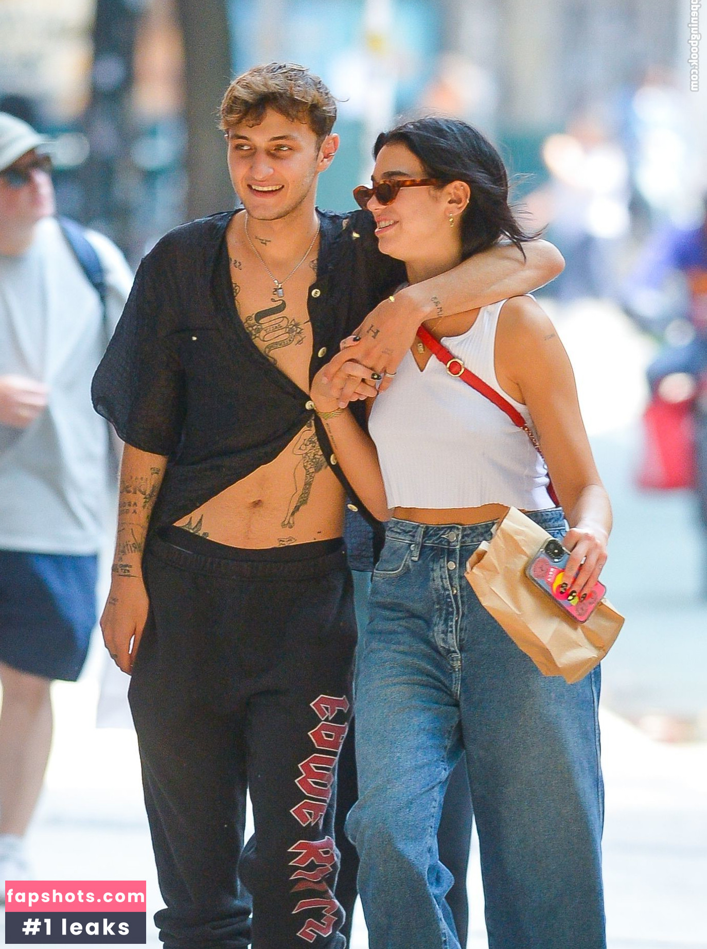 Dua Lipa gallery photo #8631