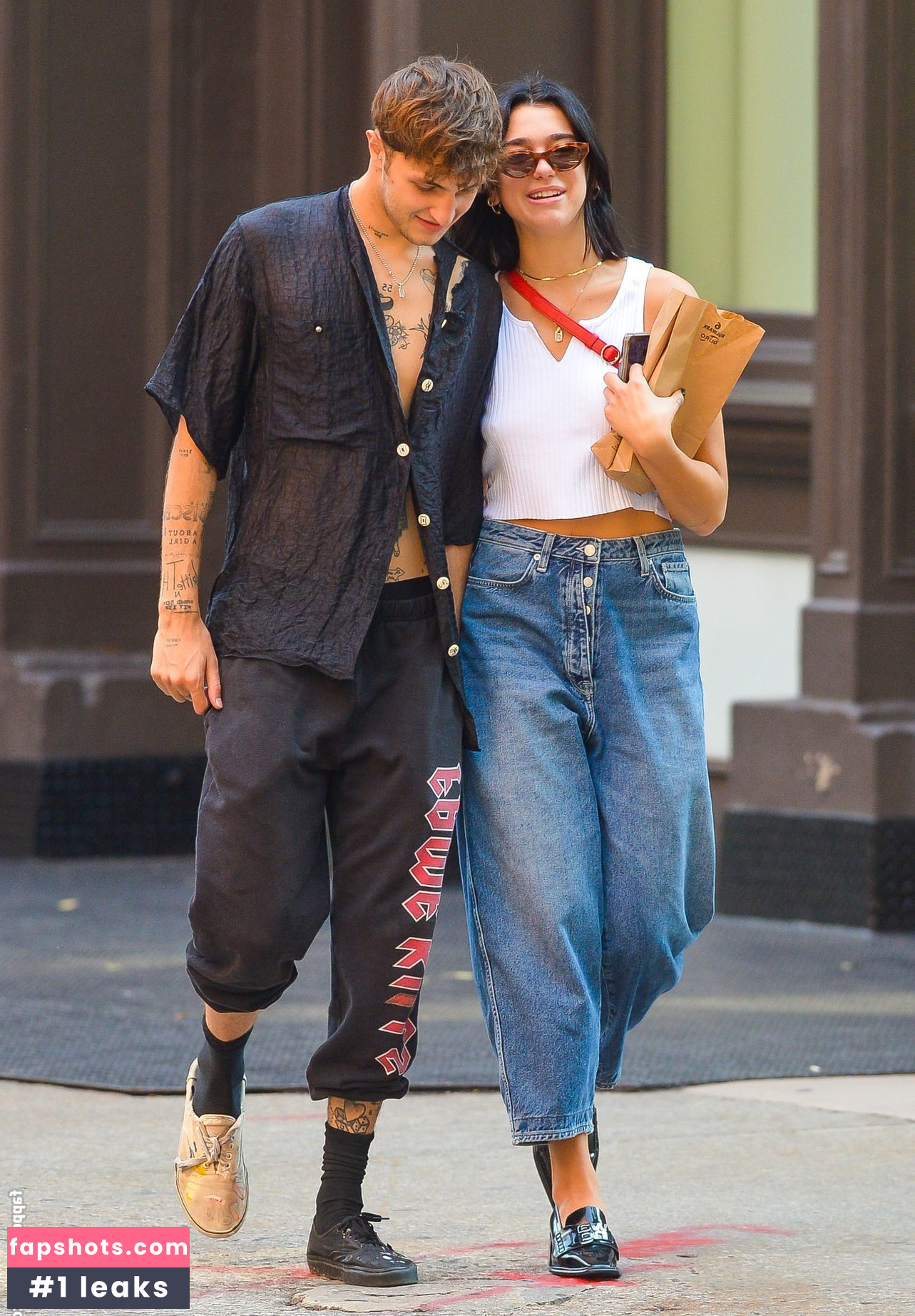 Dua Lipa gallery photo #8634