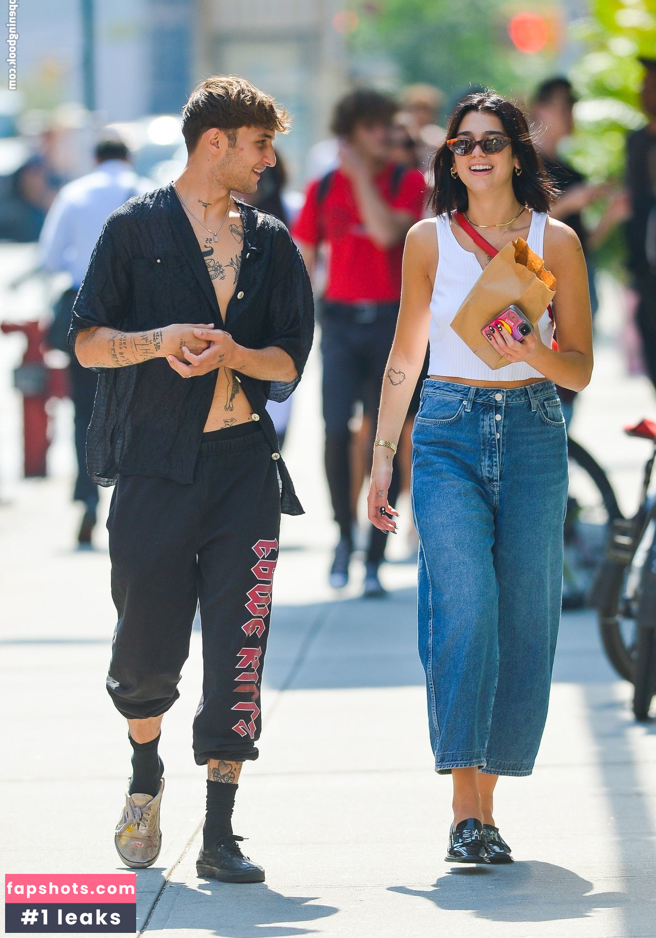 Dua Lipa gallery photo #8645