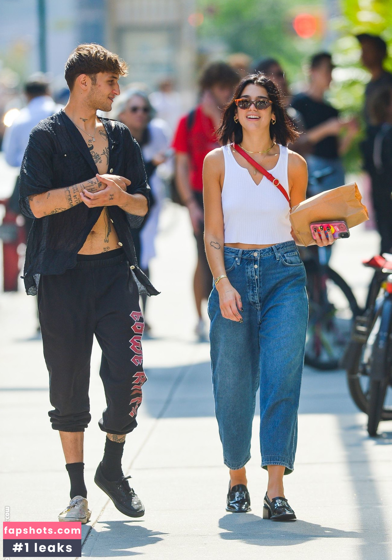 Dua Lipa gallery photo #8646