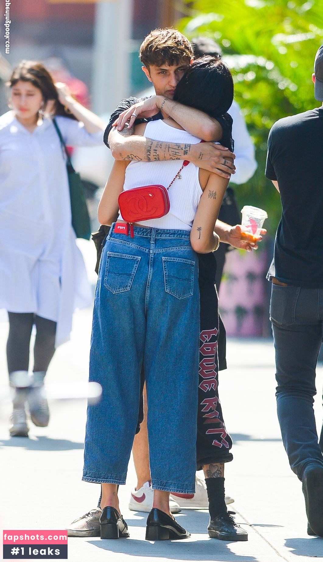 Dua Lipa gallery photo #8651