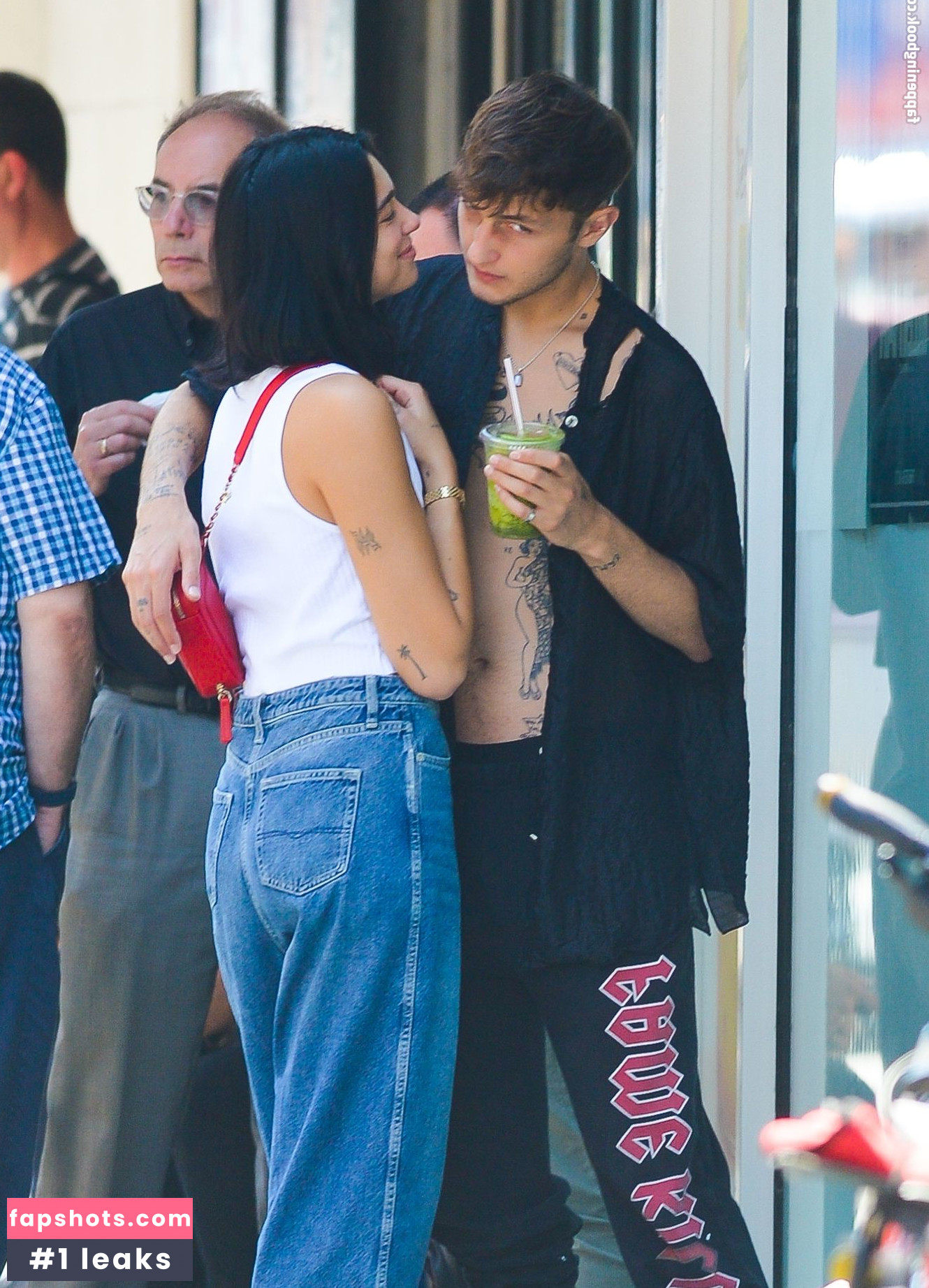 Dua Lipa gallery photo #8662