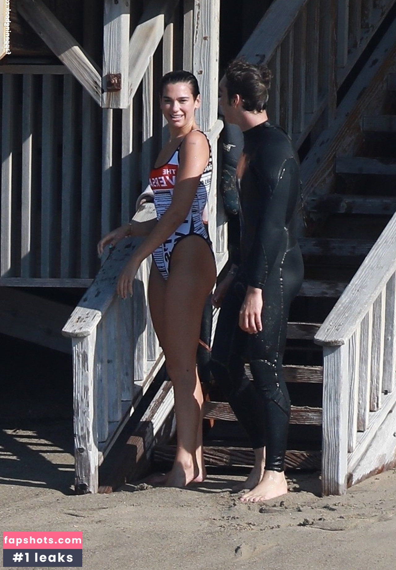 Dua Lipa gallery photo #8706