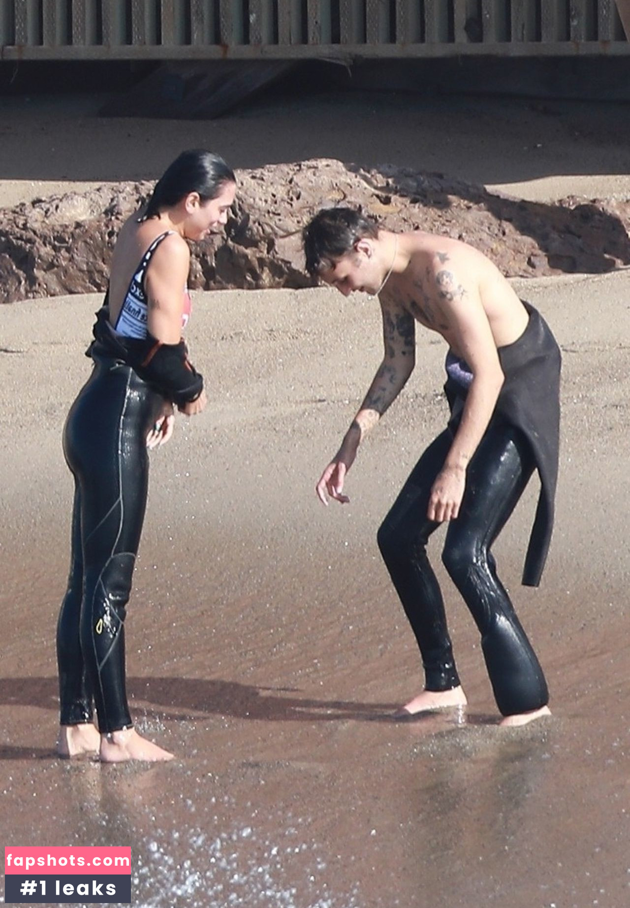 Dua Lipa gallery photo #8716