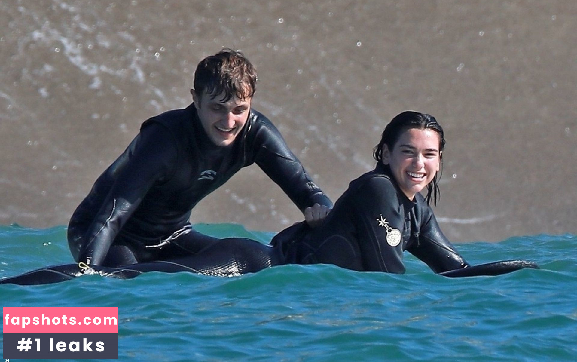 Dua Lipa gallery photo #8718