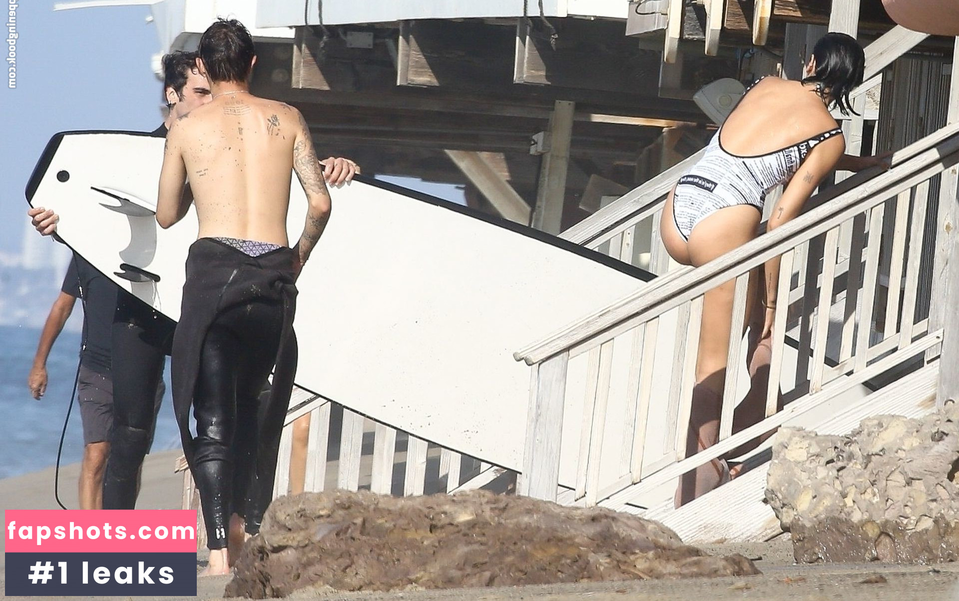 Dua Lipa gallery photo #8743