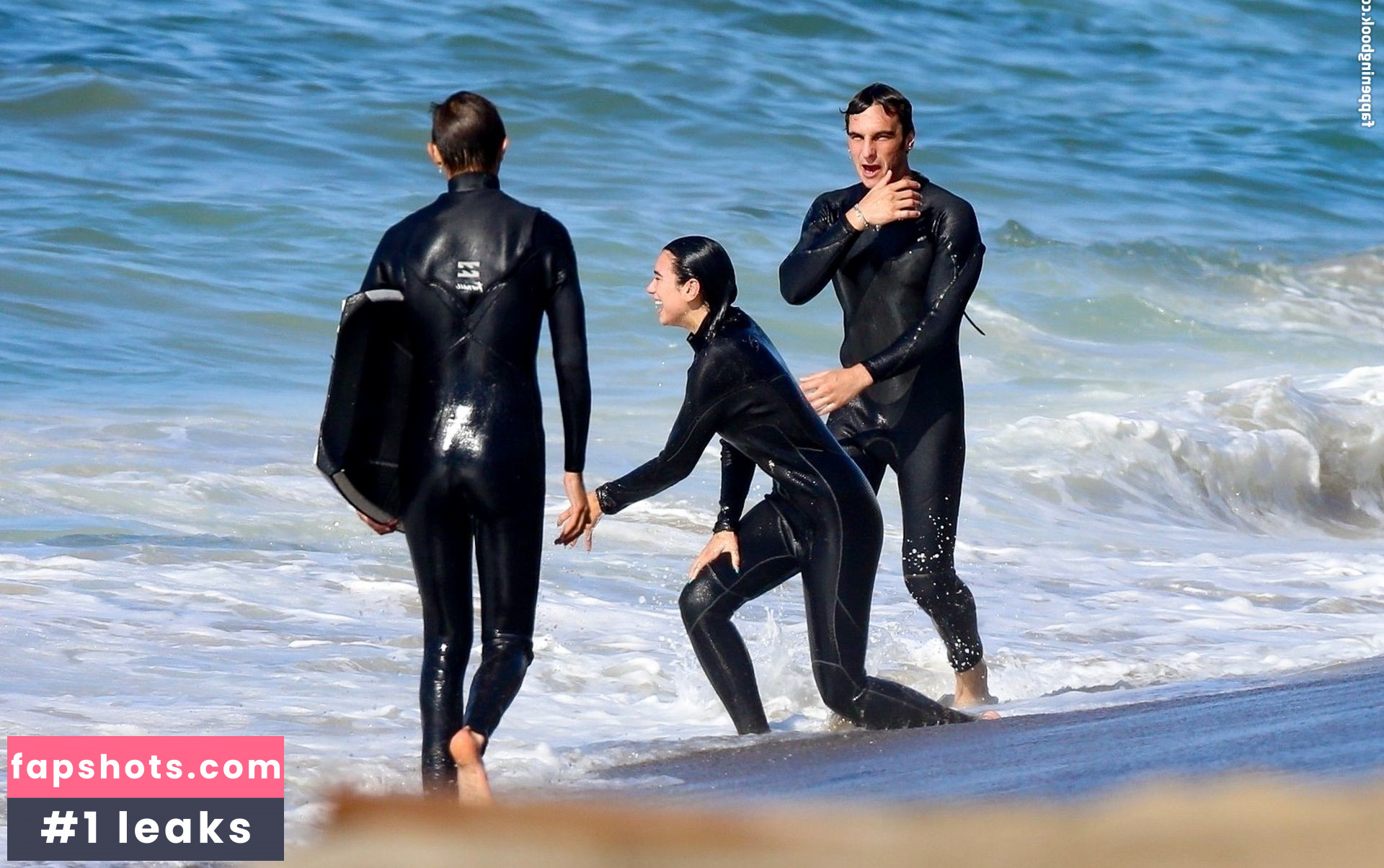 Dua Lipa gallery photo #8781