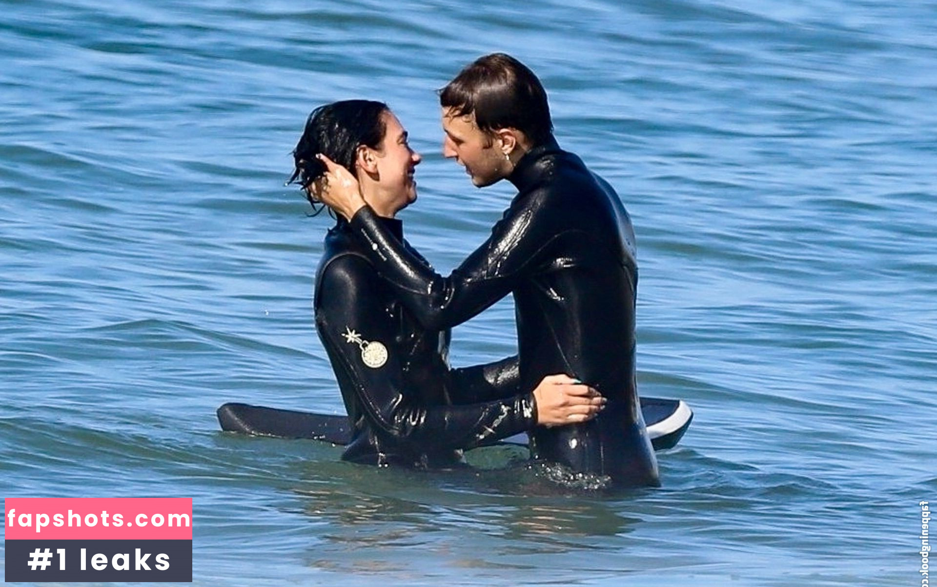 Dua Lipa gallery photo #8814