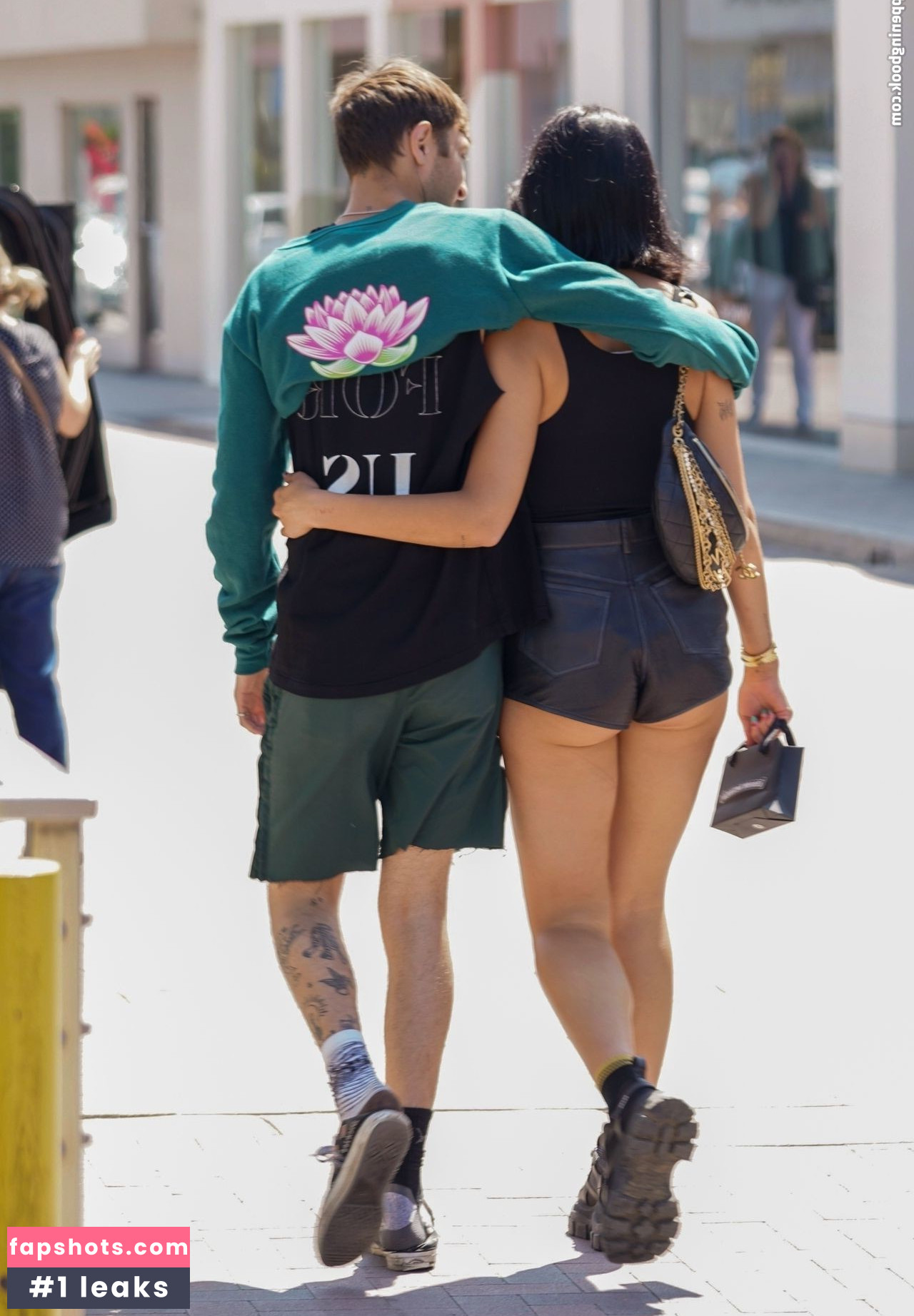 Dua Lipa gallery photo #8827