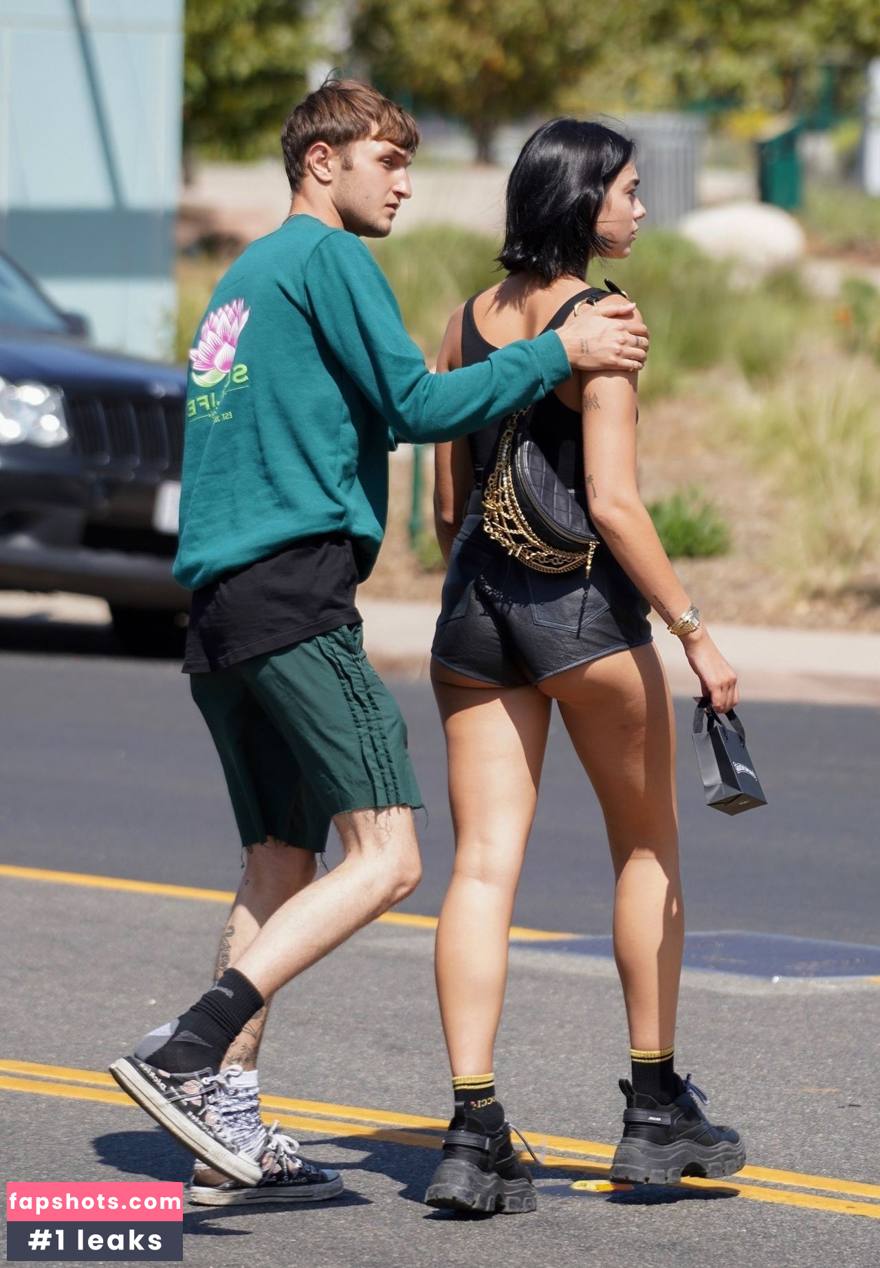 Dua Lipa gallery photo #8833