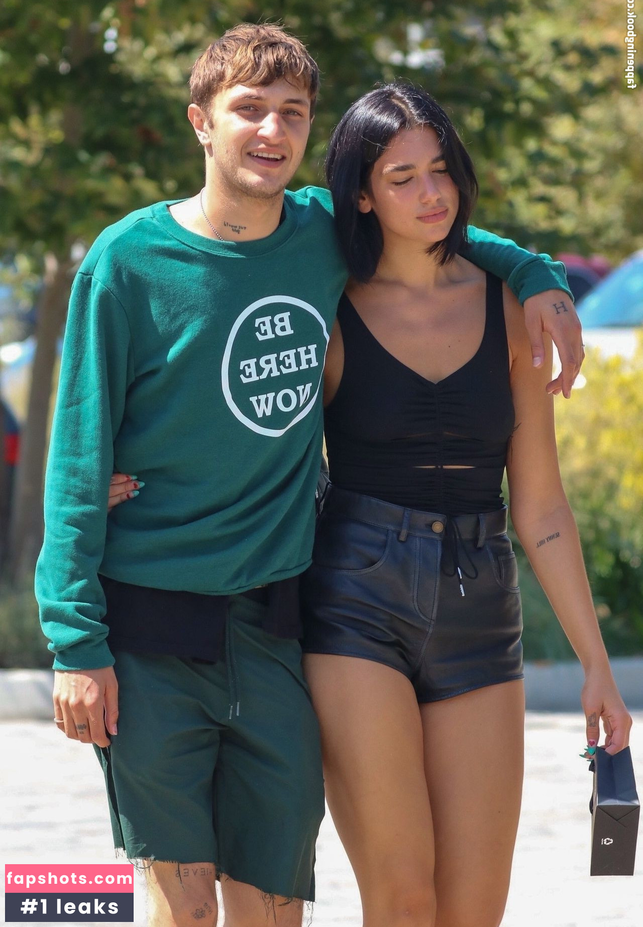 Dua Lipa gallery photo #8843