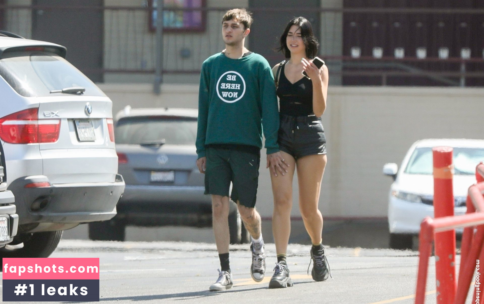 Dua Lipa gallery photo #8848