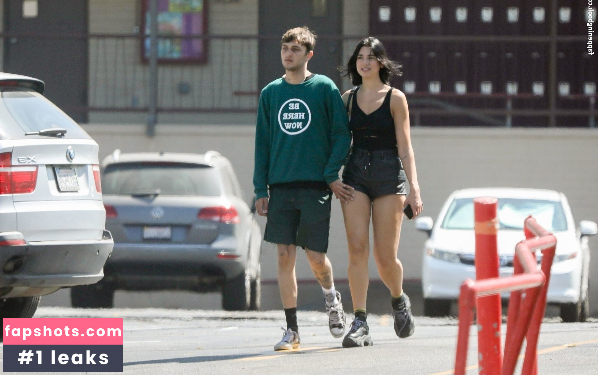 Dua Lipa gallery photo #8851