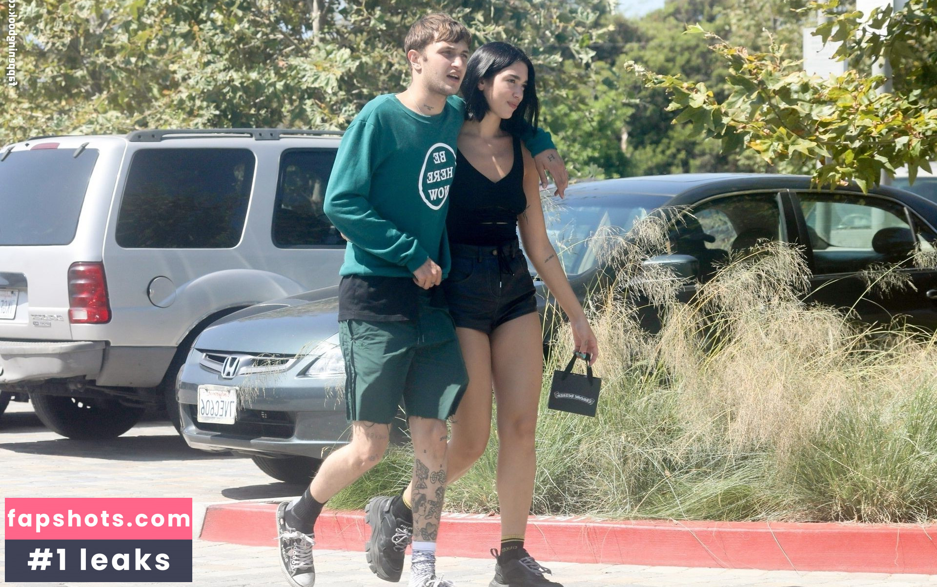 Dua Lipa gallery photo #8858