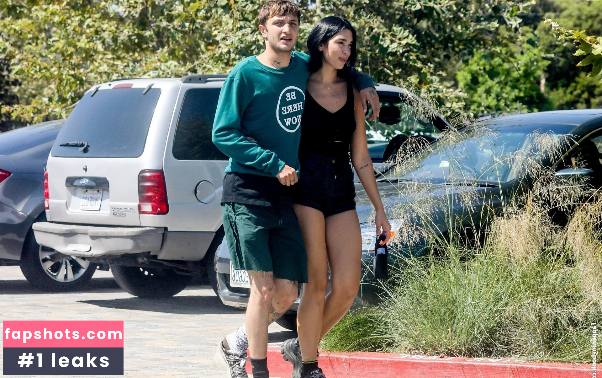 Dua Lipa gallery photo #8859