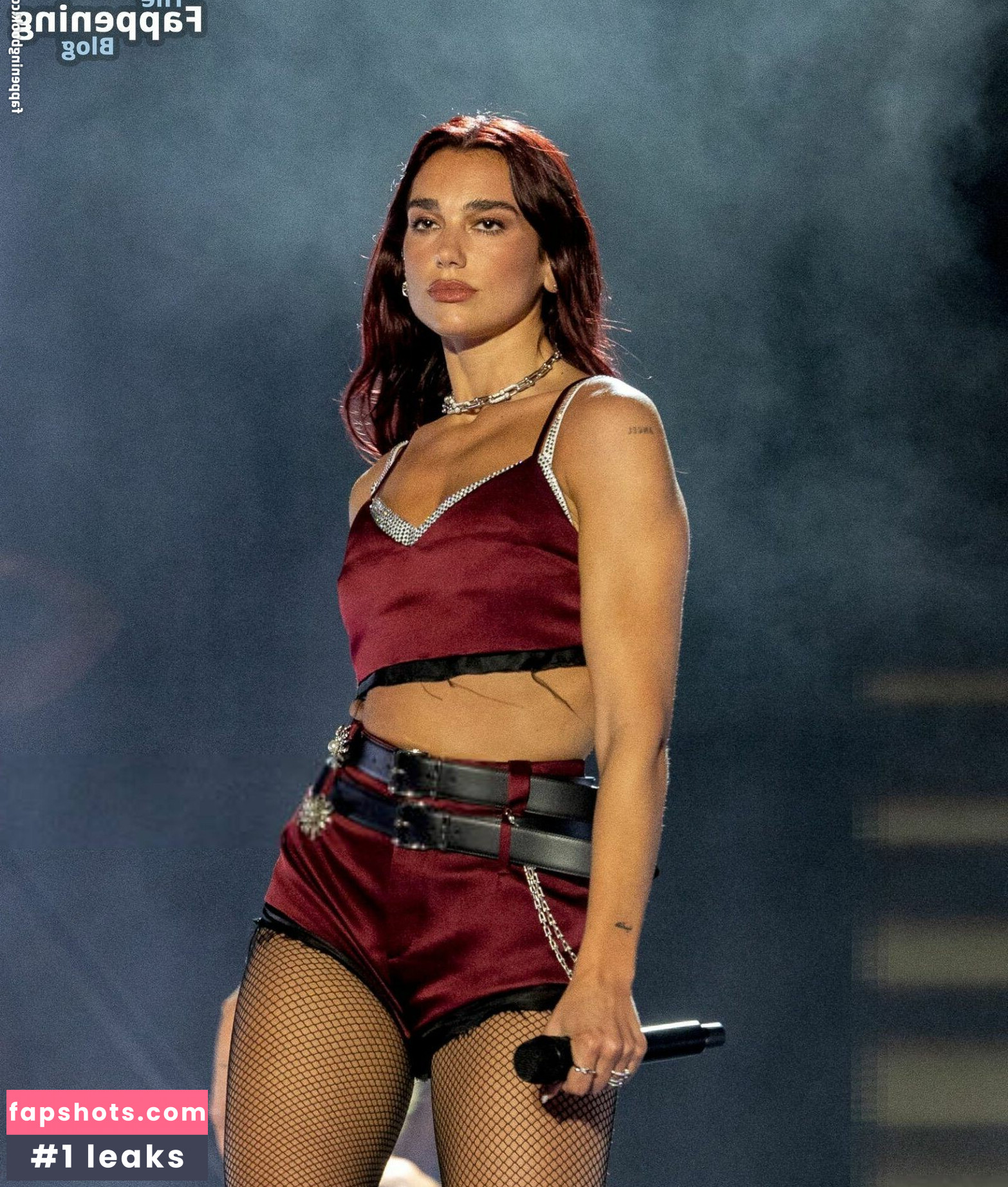 Dua Lipa gallery photo #892