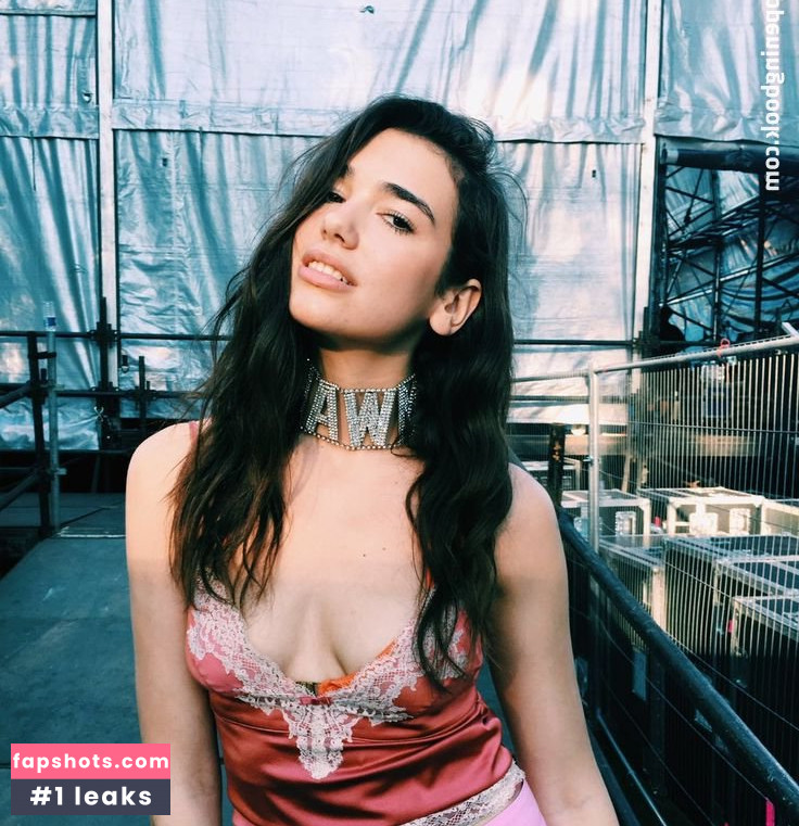 Dua Lipa gallery photo #8942