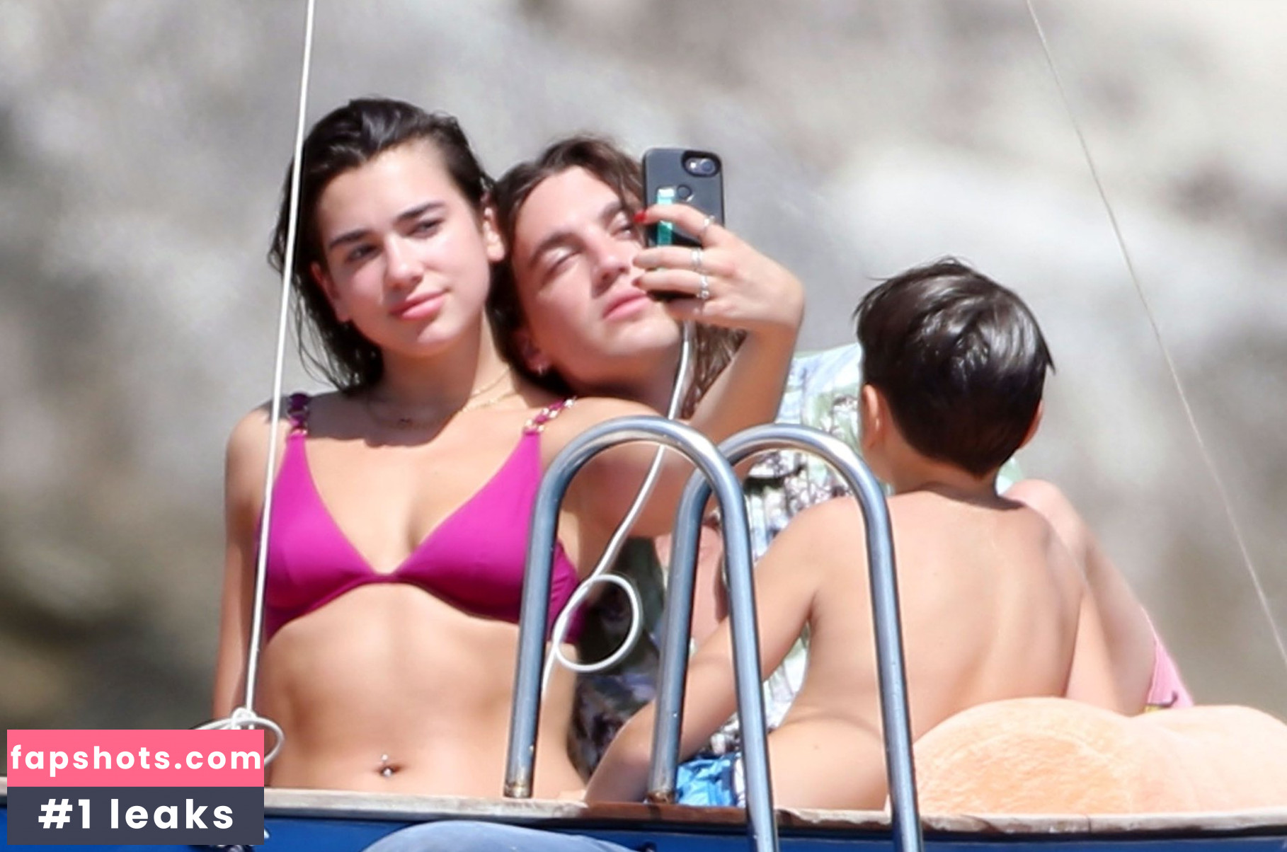 Dua Lipa gallery photo #8966