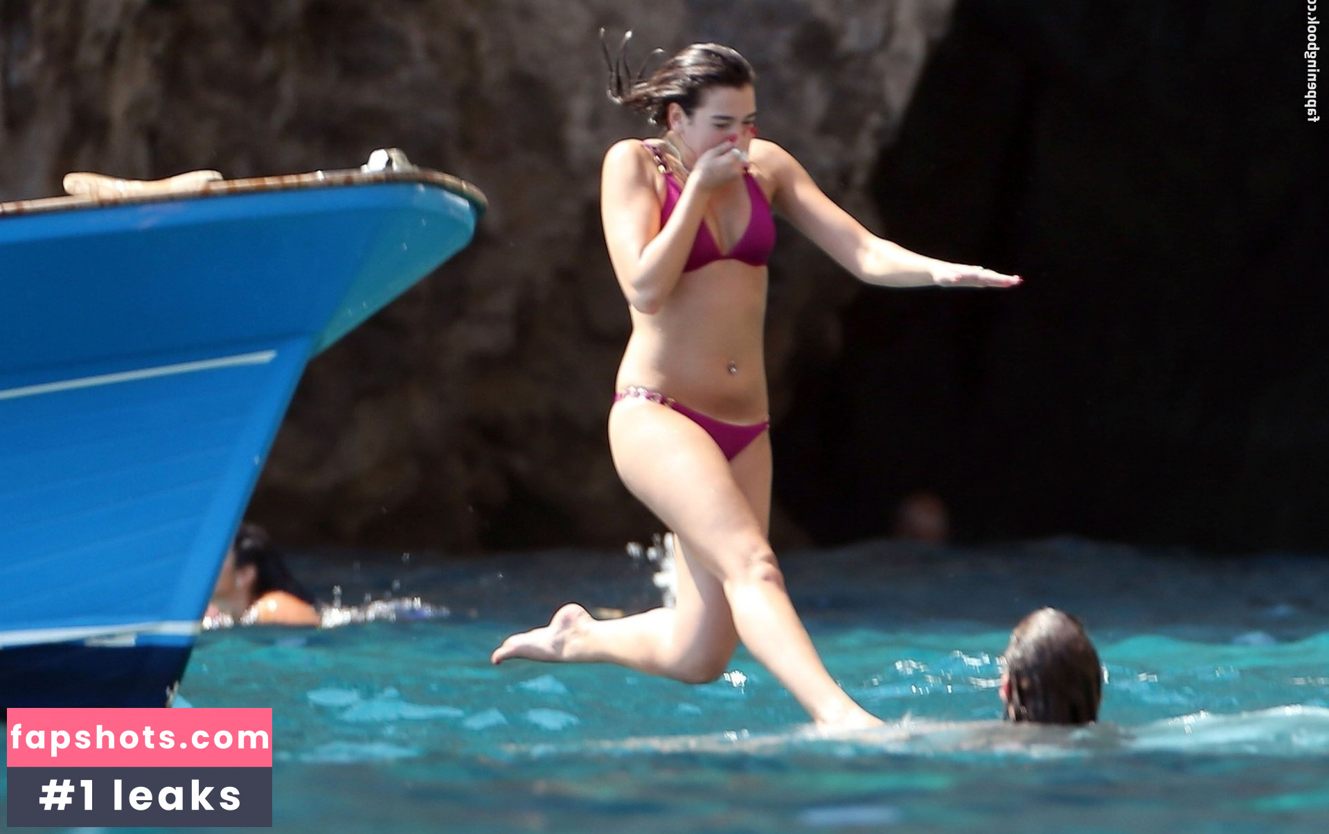 Dua Lipa gallery photo #8990