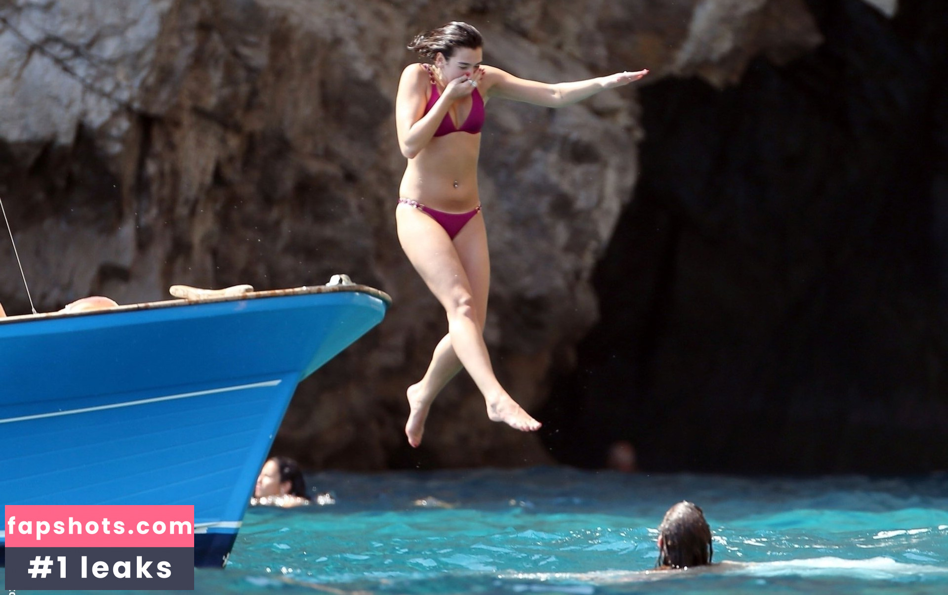 Dua Lipa gallery photo #8991