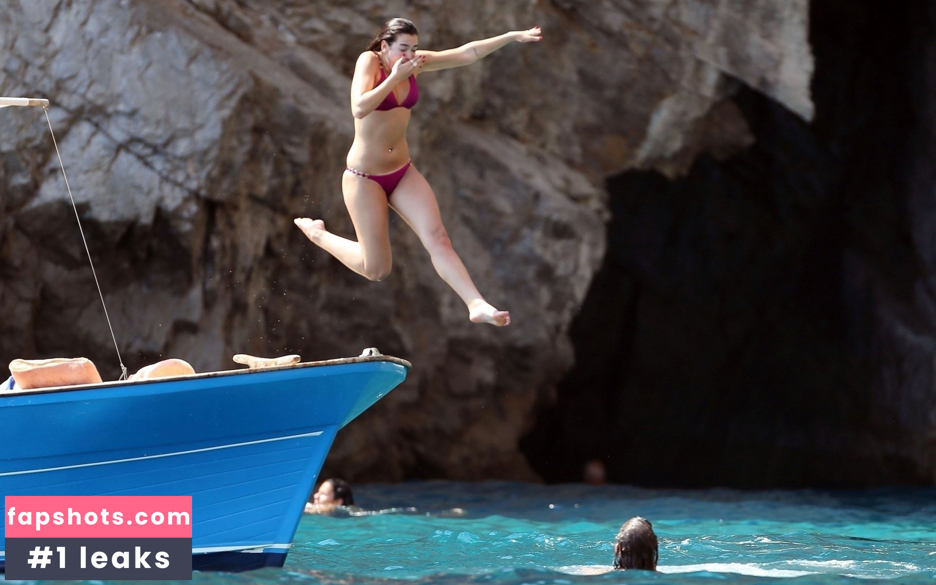 Dua Lipa gallery photo #8992