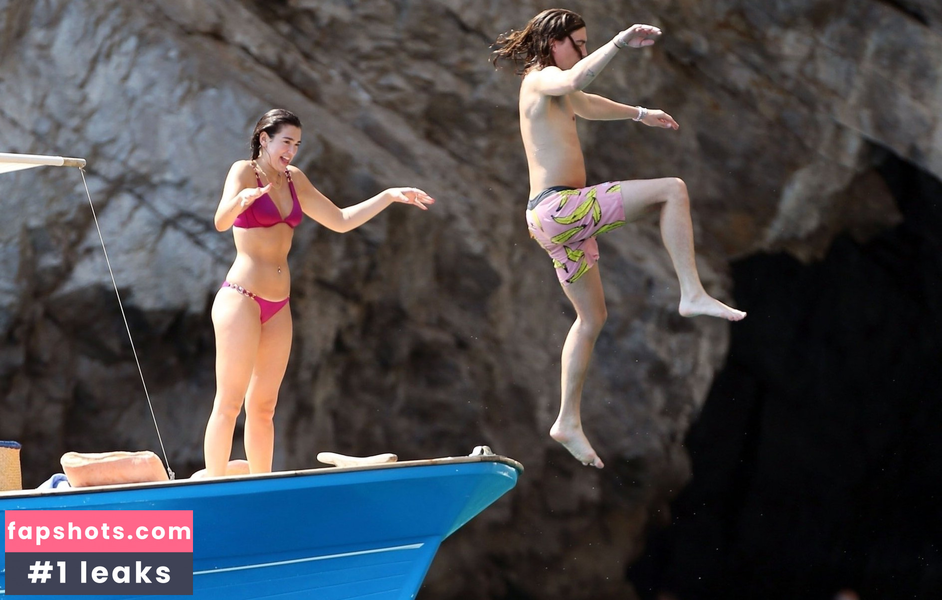 Dua Lipa gallery photo #8993