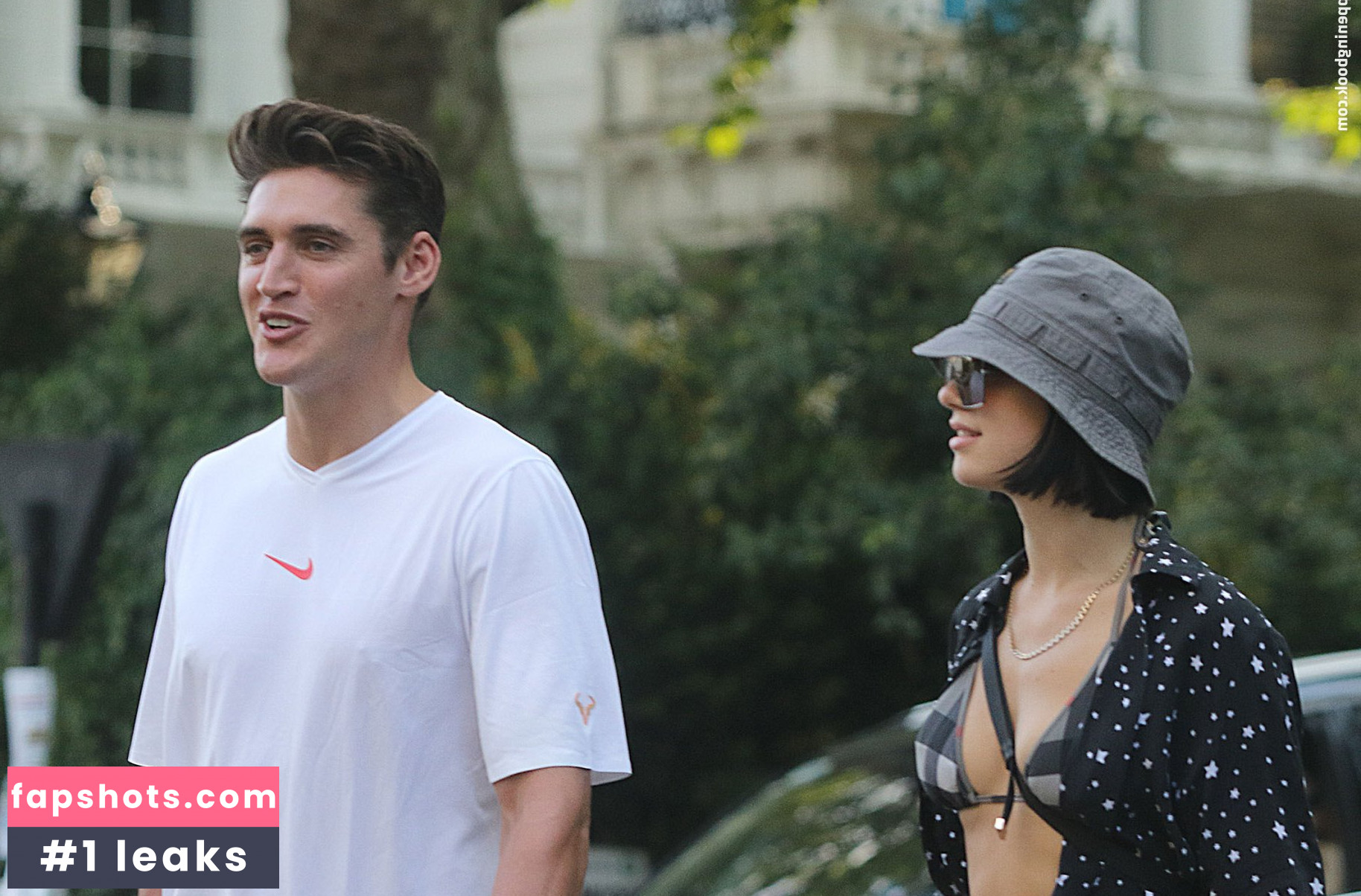 Dua Lipa gallery photo #9035