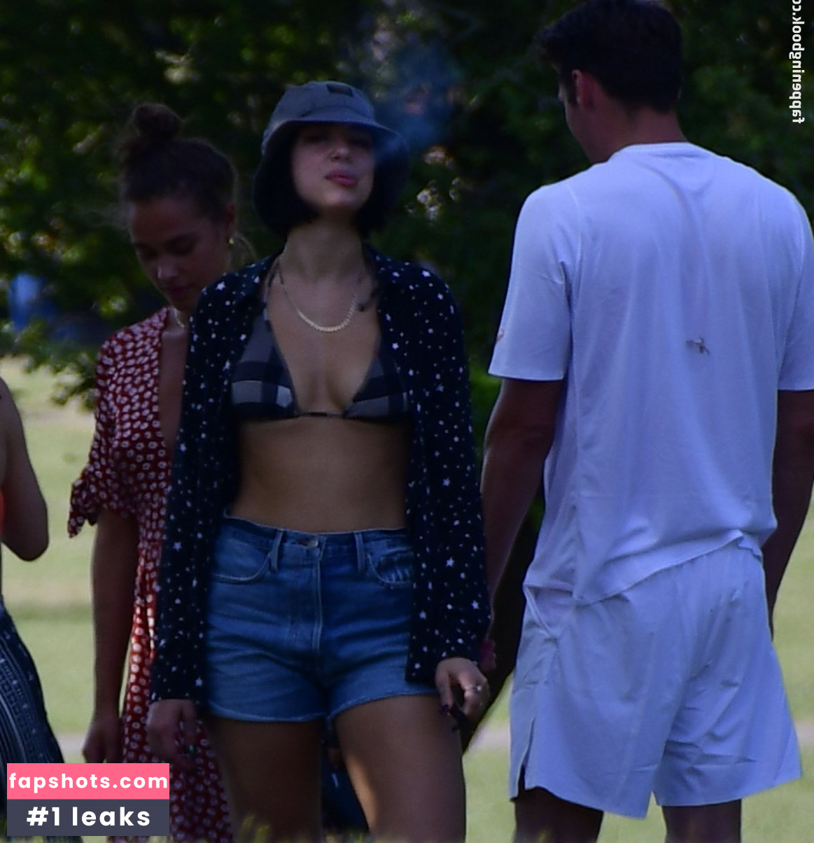 Dua Lipa gallery photo #9069