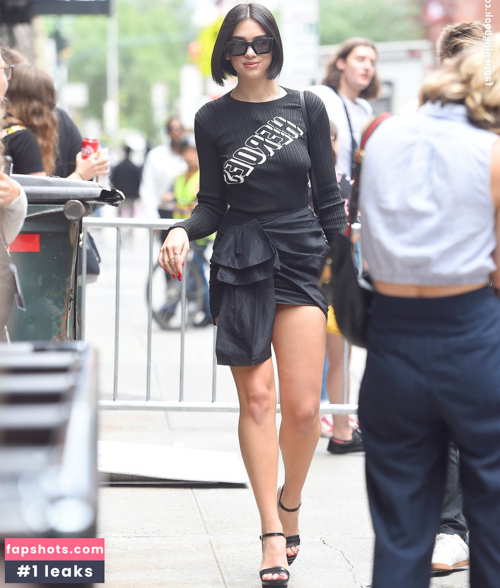 Dua Lipa gallery photo #9119