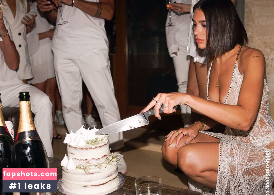 Dua Lipa gallery photo #9201