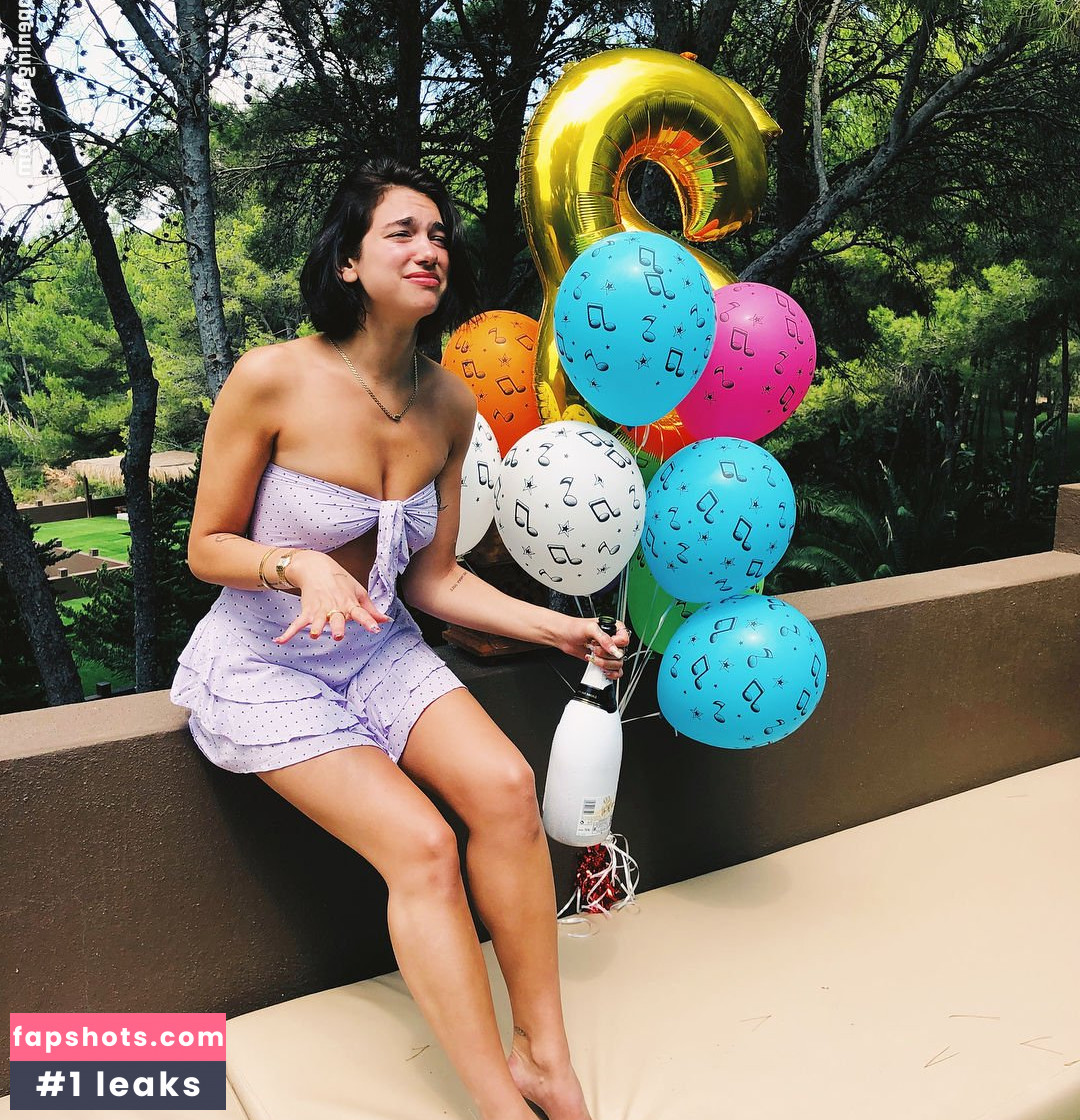 Dua Lipa gallery photo #9206