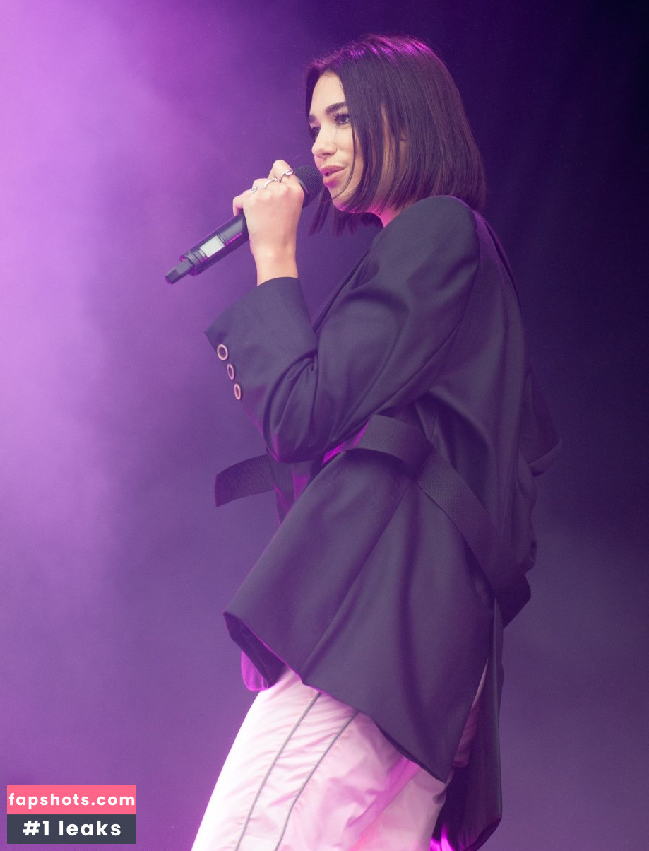 Dua Lipa gallery photo #9217