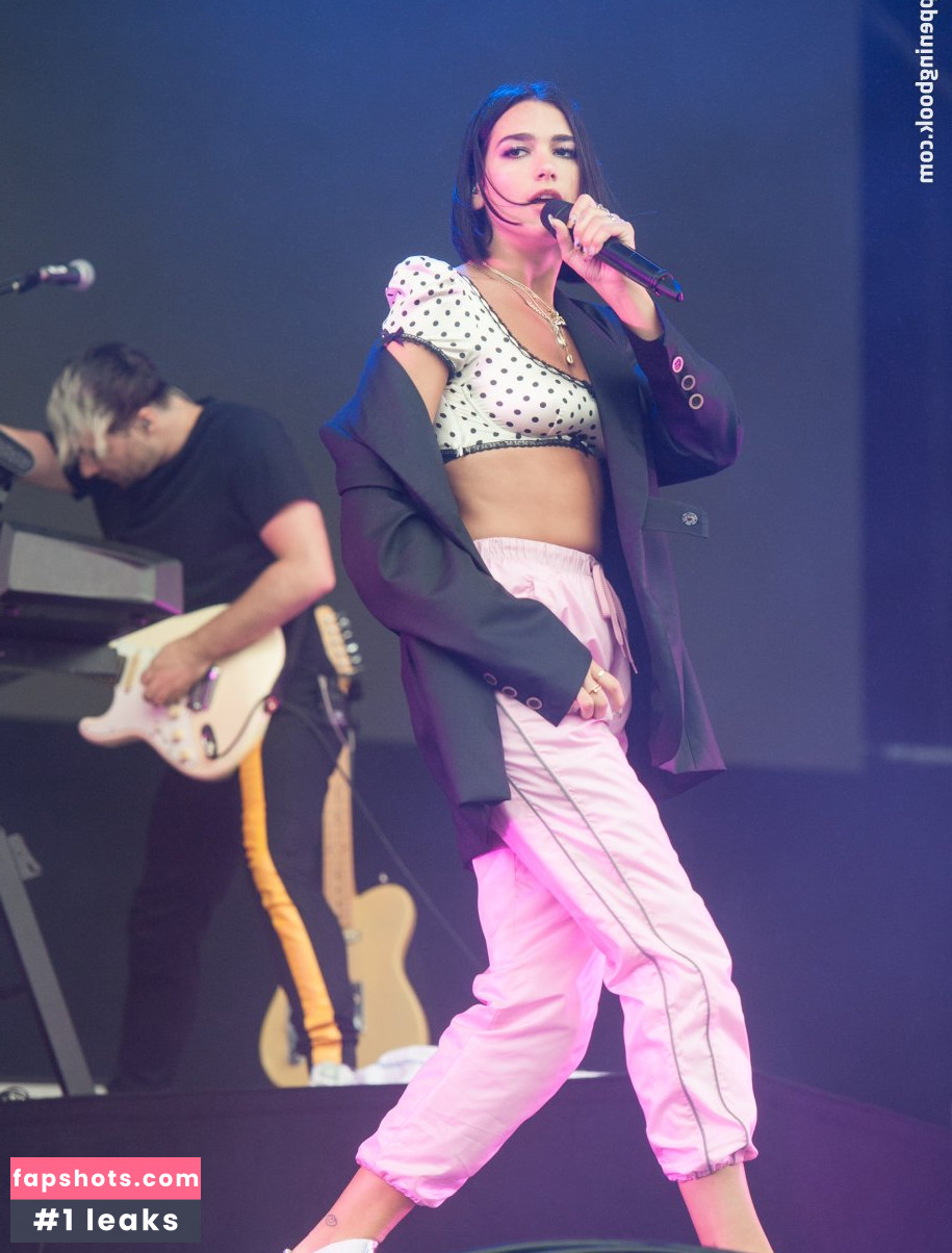 Dua Lipa gallery photo #9221