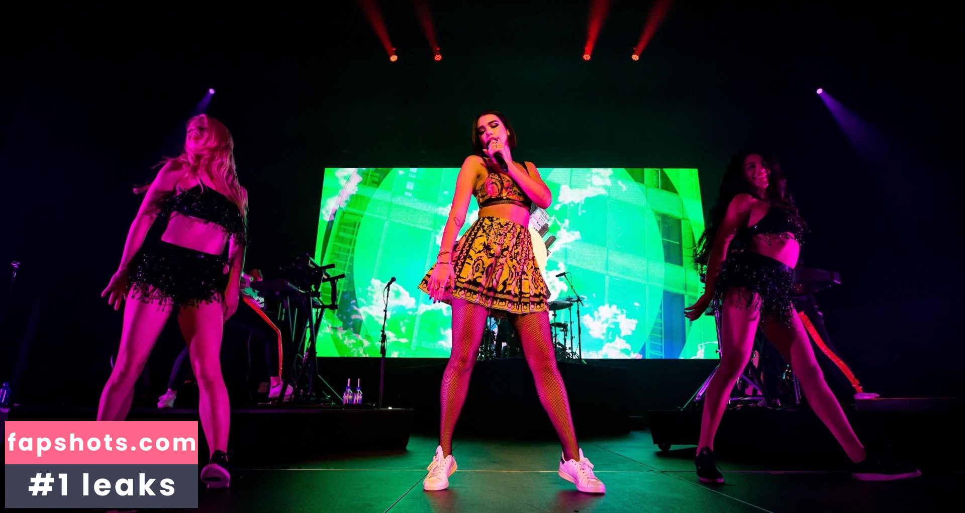 Dua Lipa gallery photo #9239