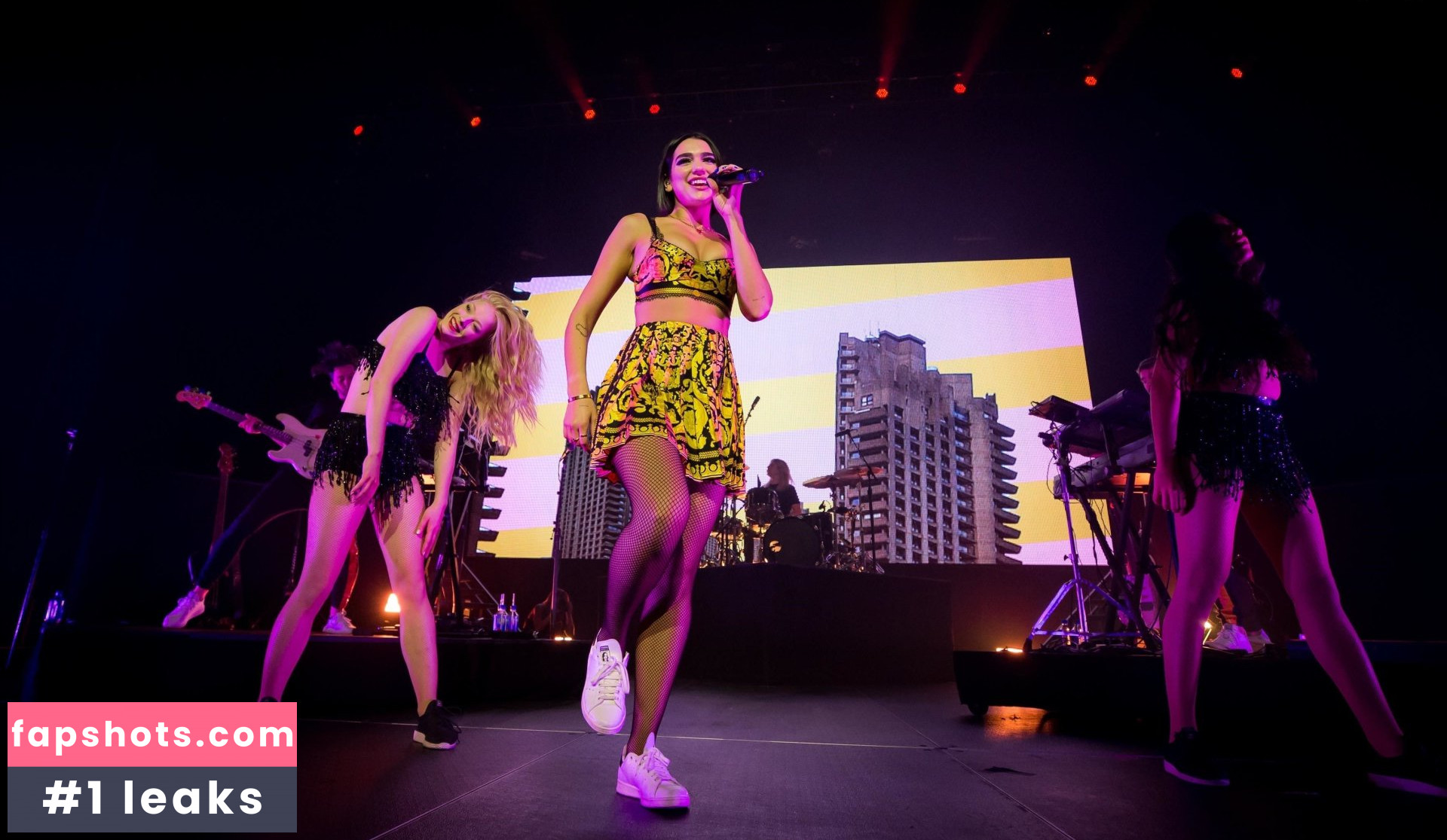 Dua Lipa gallery photo #9268