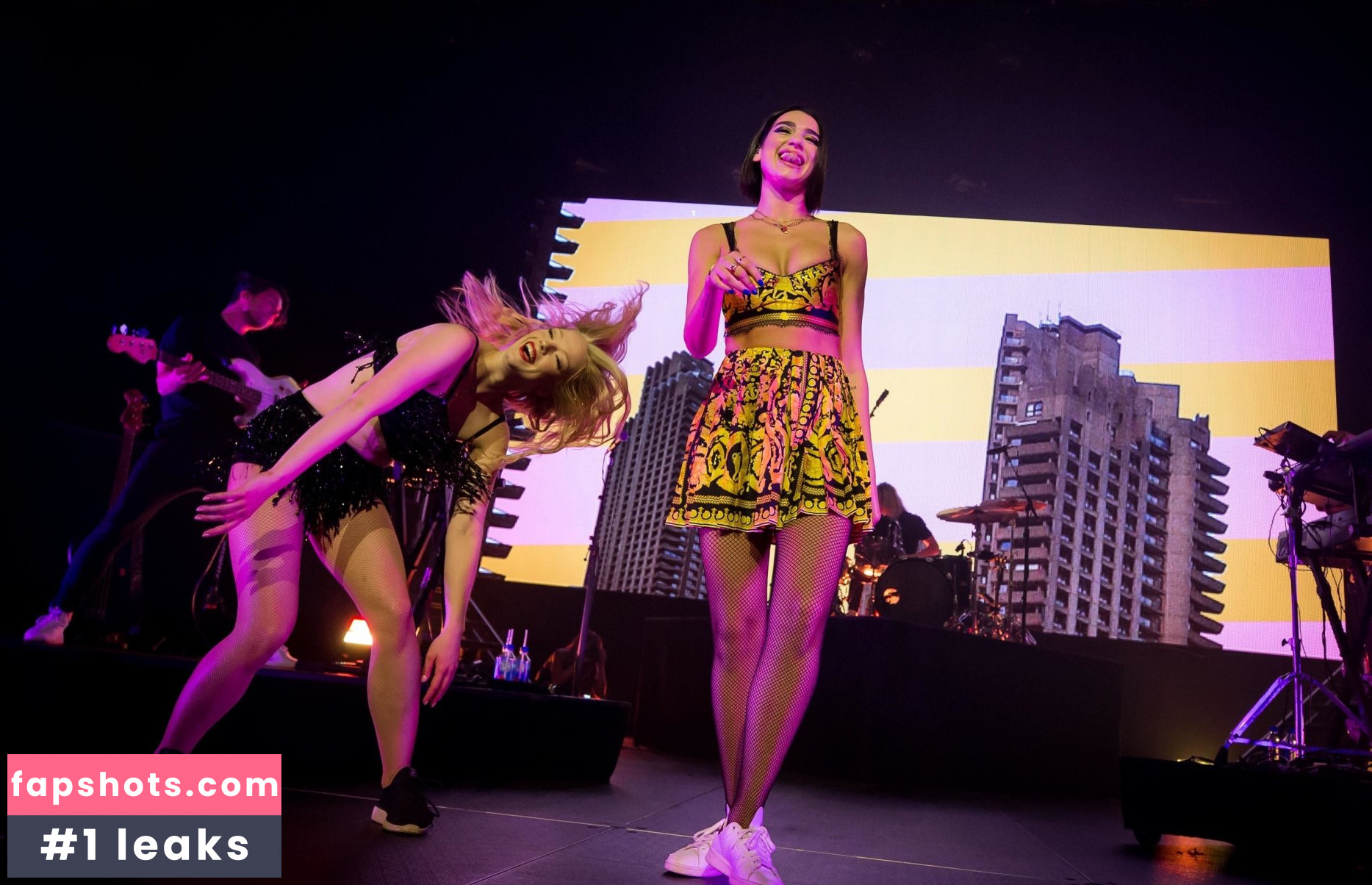 Dua Lipa gallery photo #9271