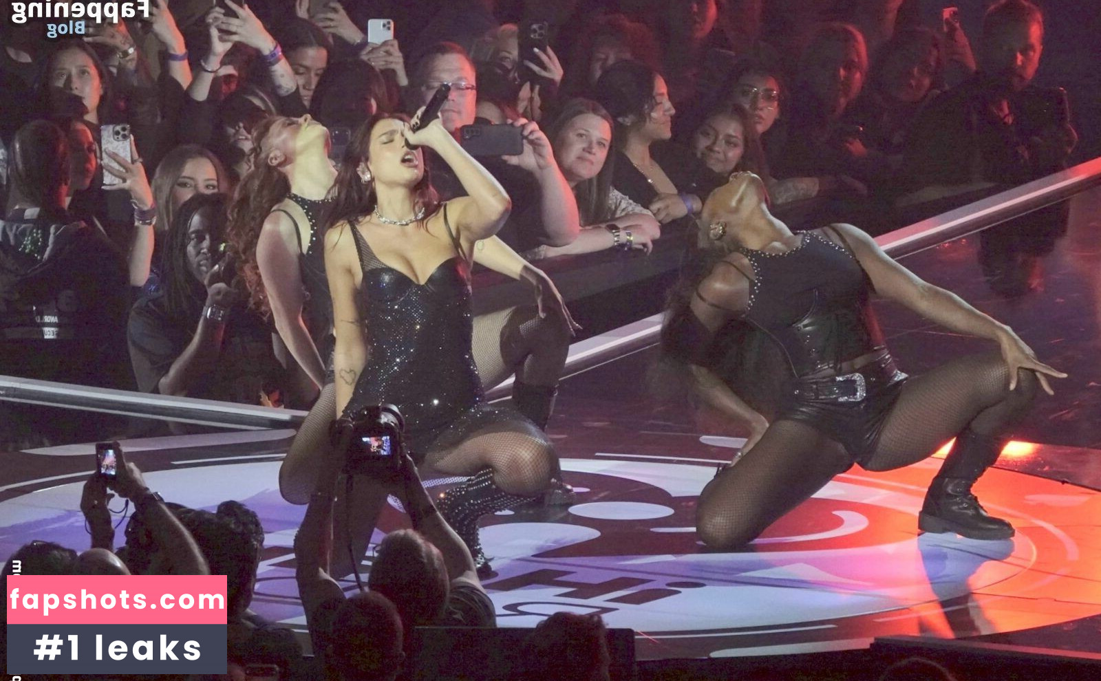 Dua Lipa gallery photo #934