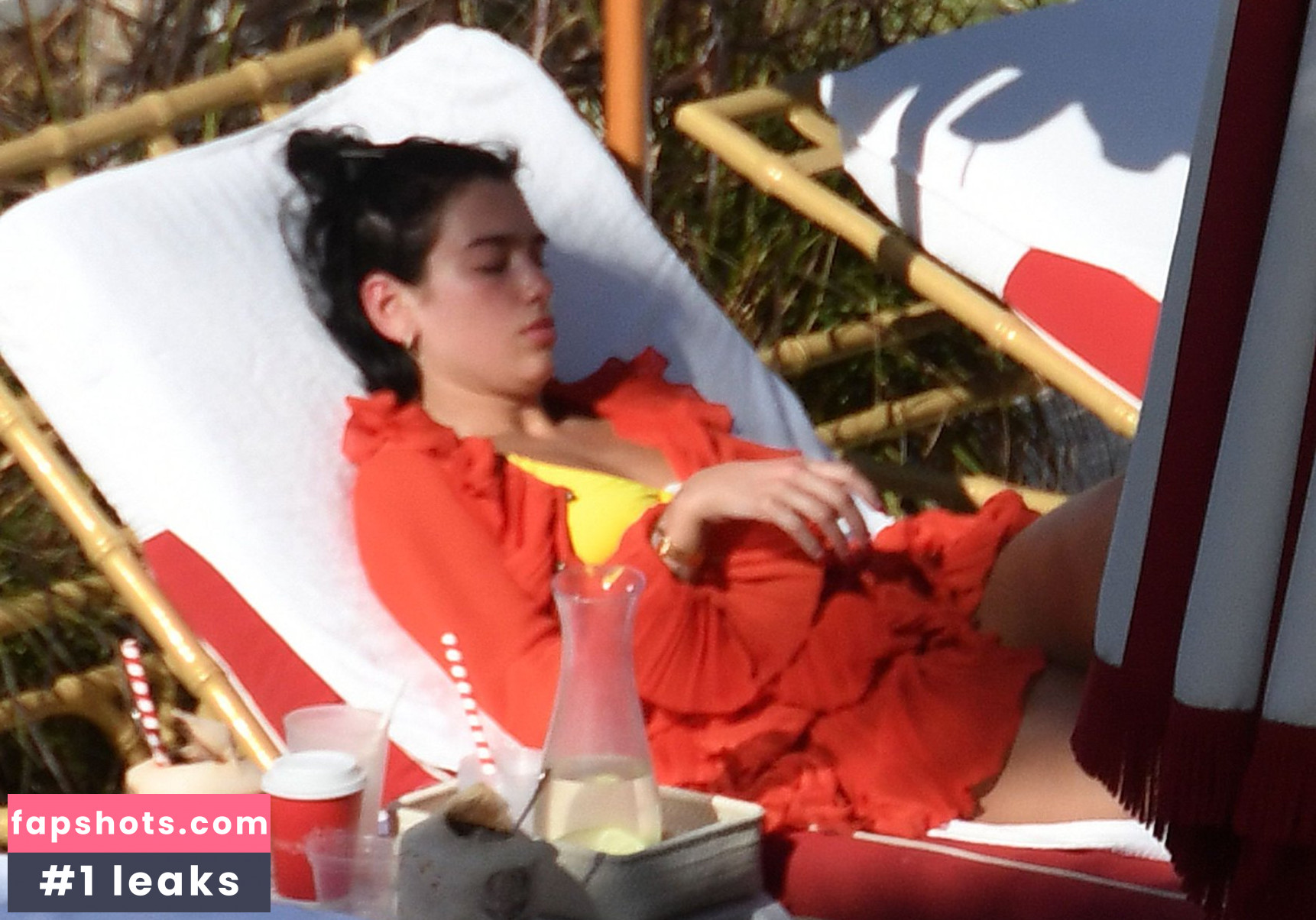 Dua Lipa gallery photo #9501