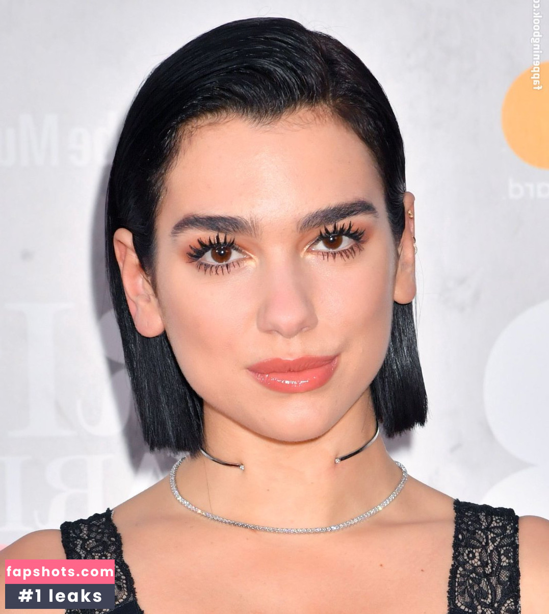 Dua Lipa gallery photo #9560