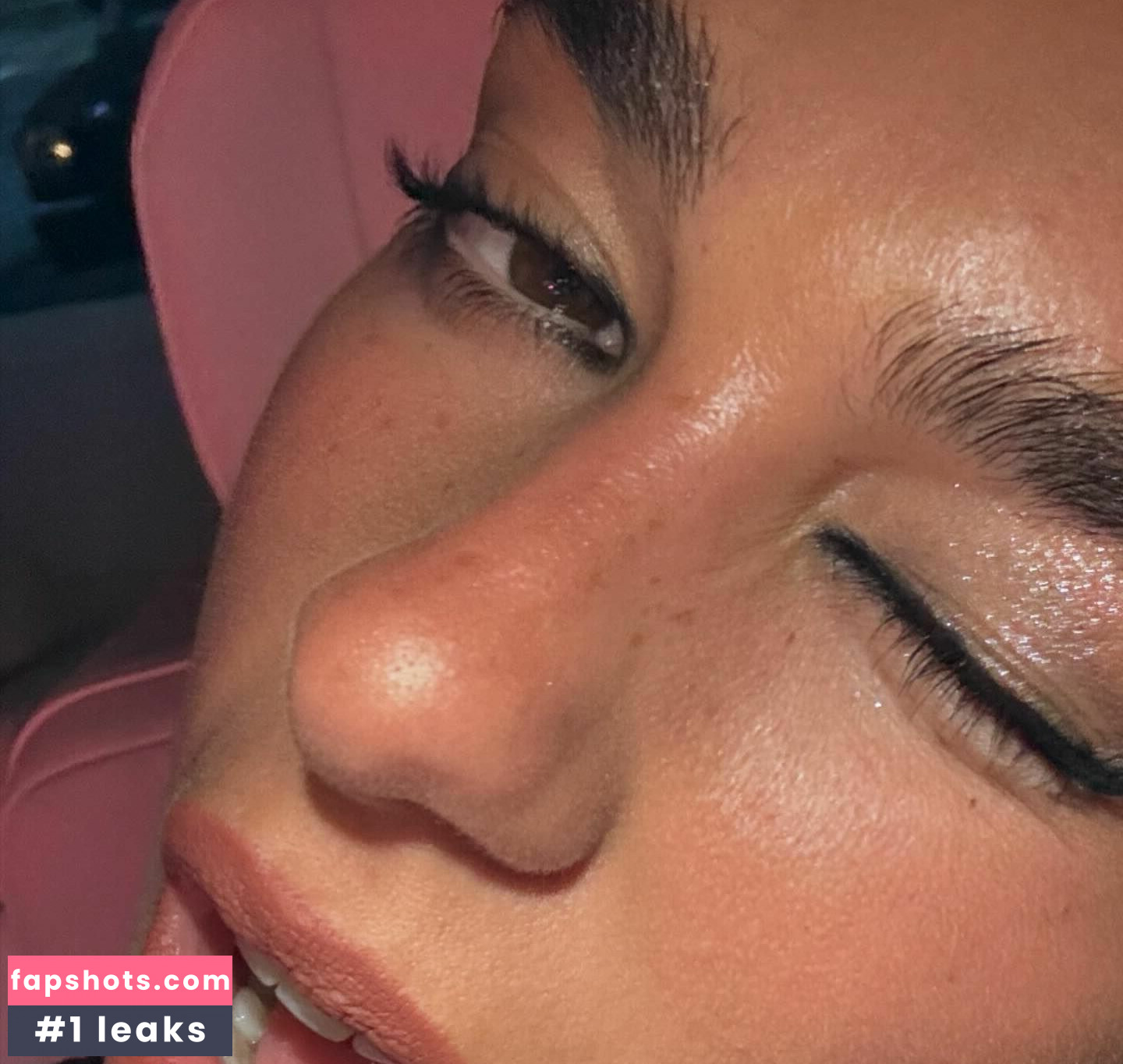 Dua Lipa gallery photo #987