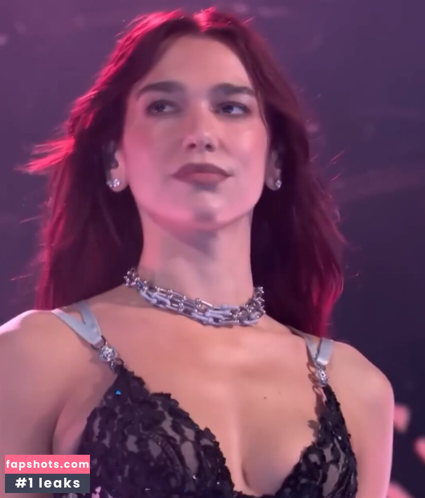 Dua Lipa gallery photo #1000
